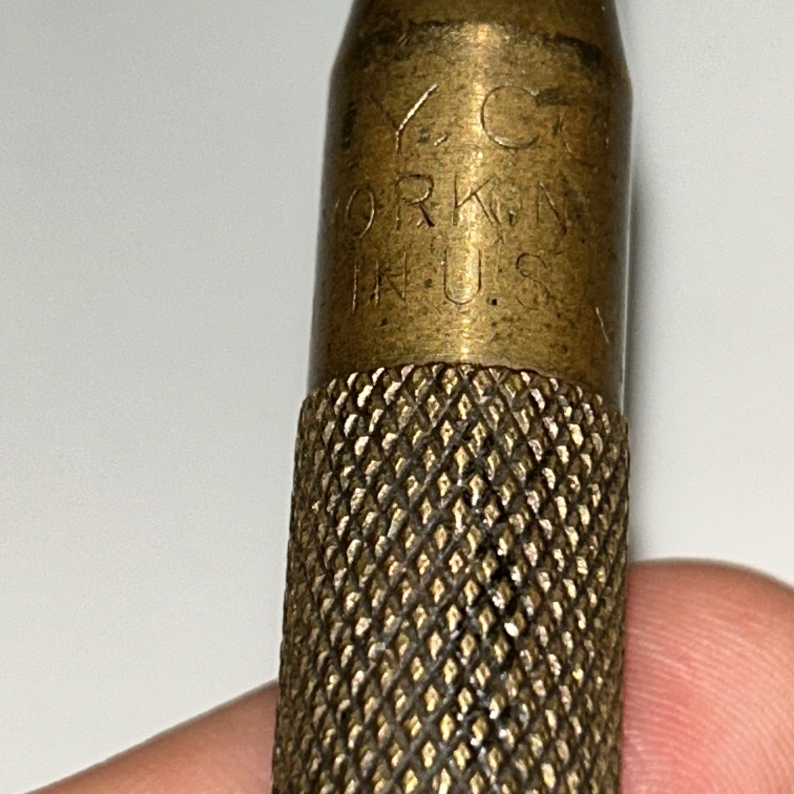 VINTAGE FREY 1950’s – 1960’s 4 IN 1 NESTING FLAT HEAD SCREWDRIVER SET