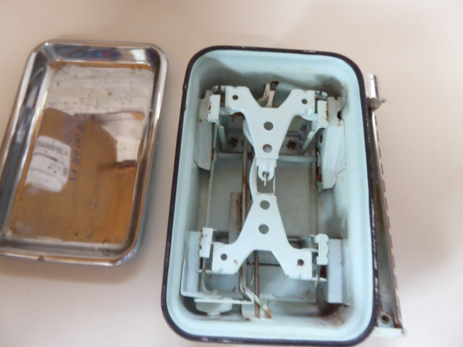 Vintage Royal Tower Pale Blue Enamel / Chrome Beam Kitchen Scales