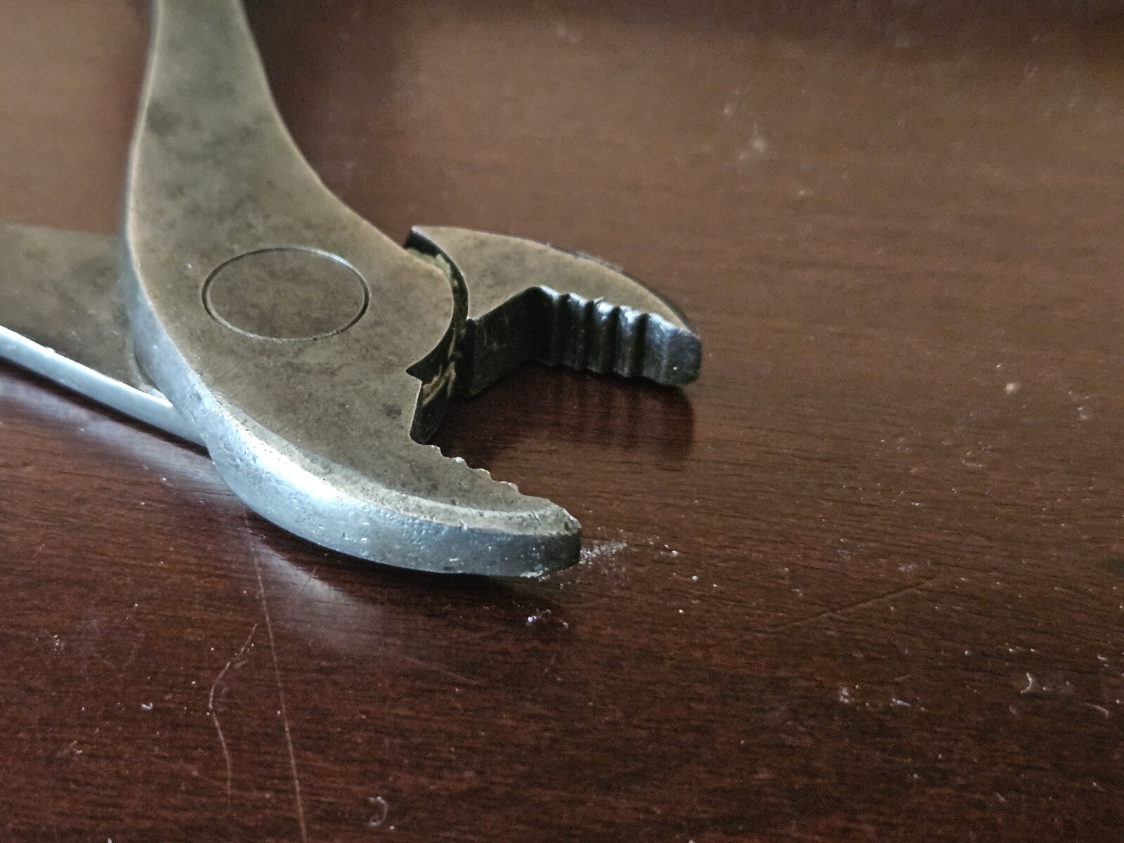 VINTAGE PLOMB LOS ANGELES #2218 BATTERY PLIERS PLVMB LA EXC. SHAPE!