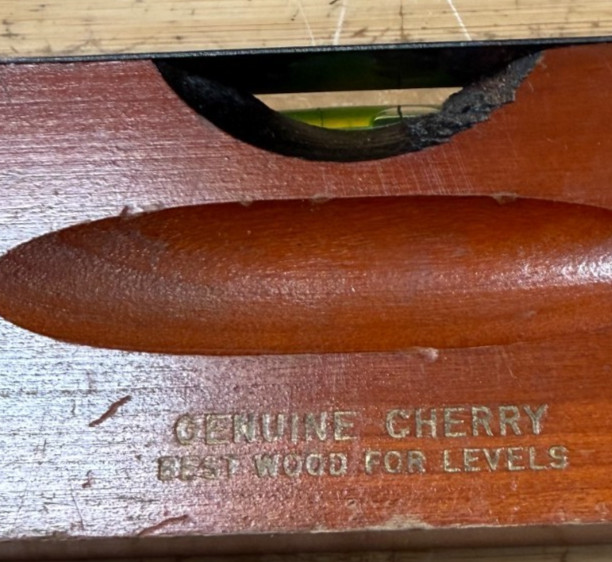 Vtg Stanley SW No. 104 Sweetheart Wood Level 12″ Length USA Genuine Cherry Wood