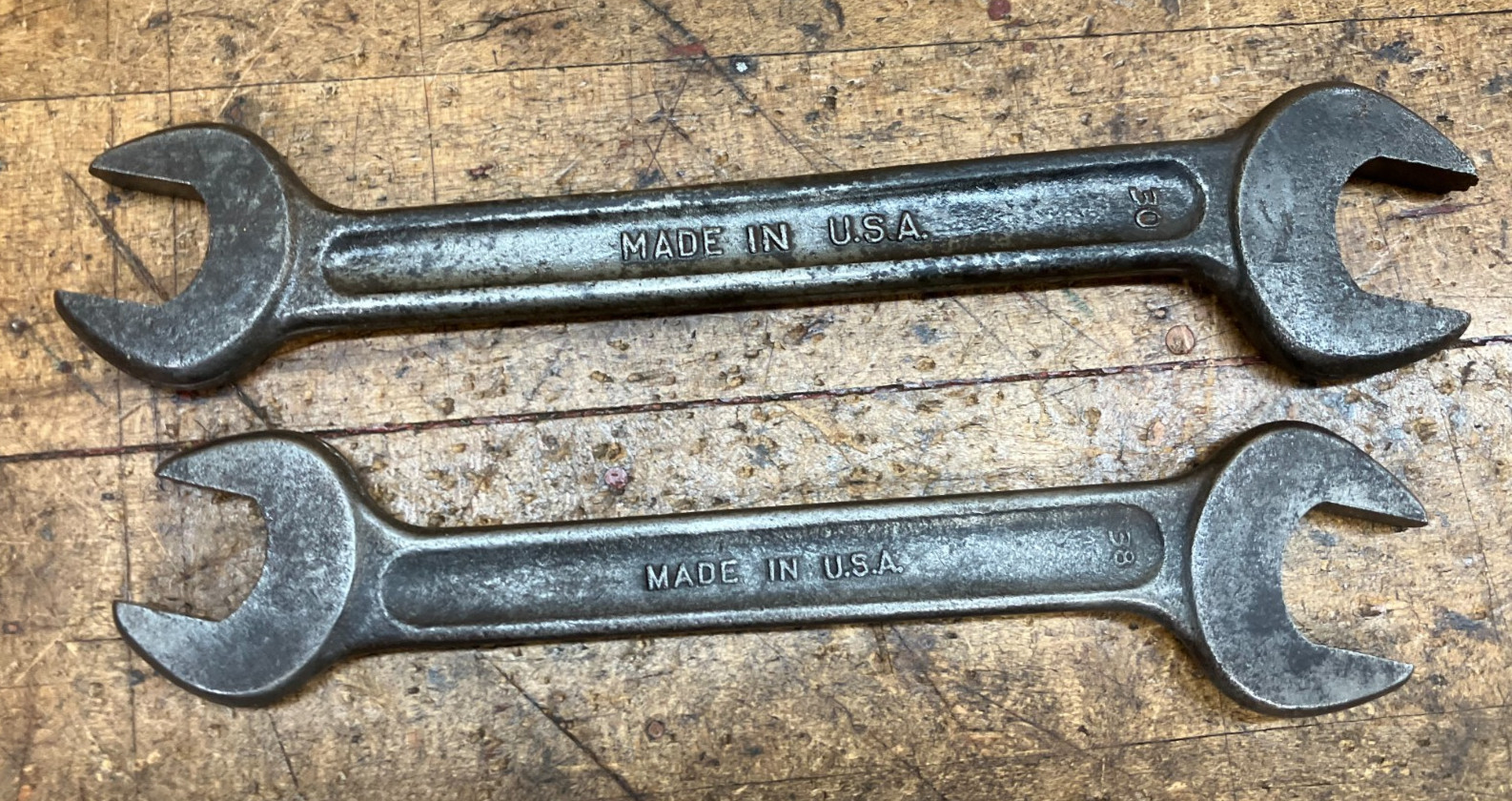 Vintage Checker 5 Piece Wrench Set