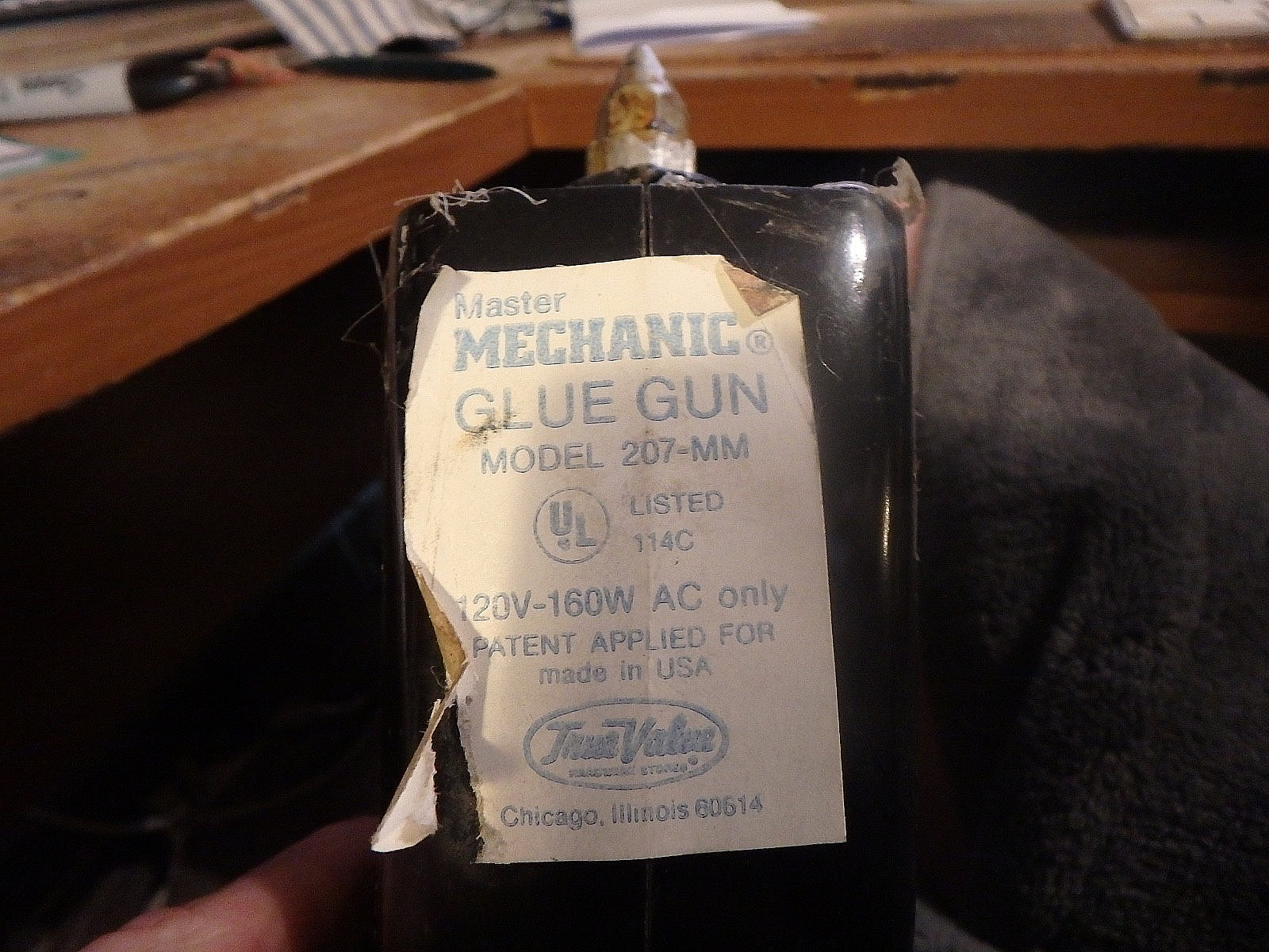4F- working Master Mechanic # 207-MM glue gun