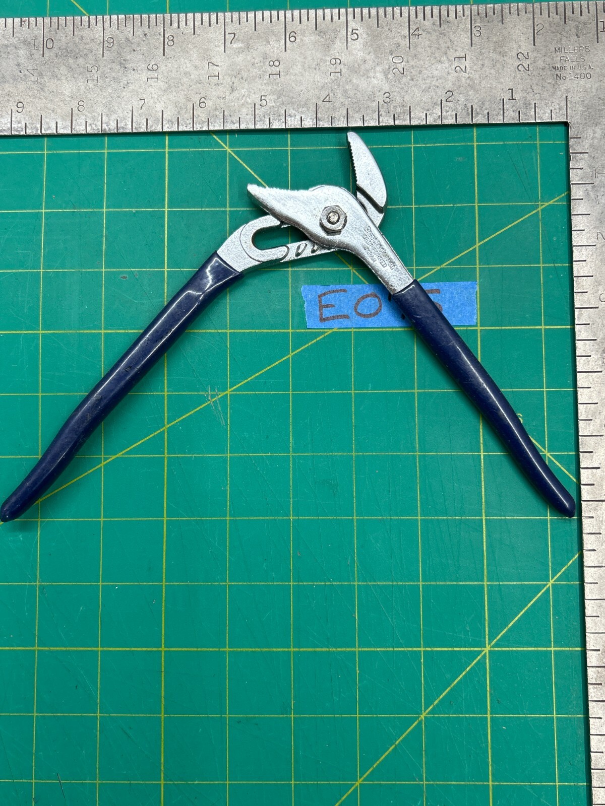 Vintage Great Neck W-80 Slip Joint Pliers Tool – Drop Forged Blue Handles Japan