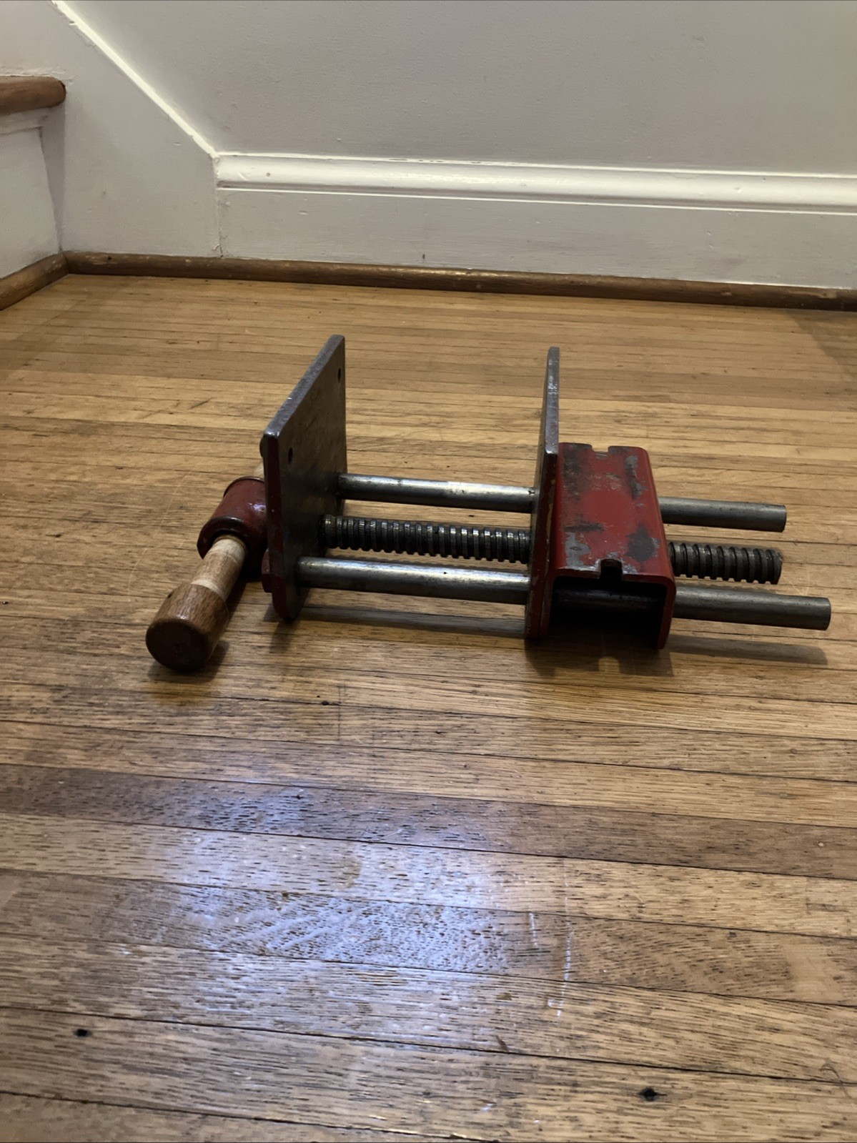 Vintage Columbian Woodcraft 6-C Woodworking Vise 6″ Jaws Under Bench USA