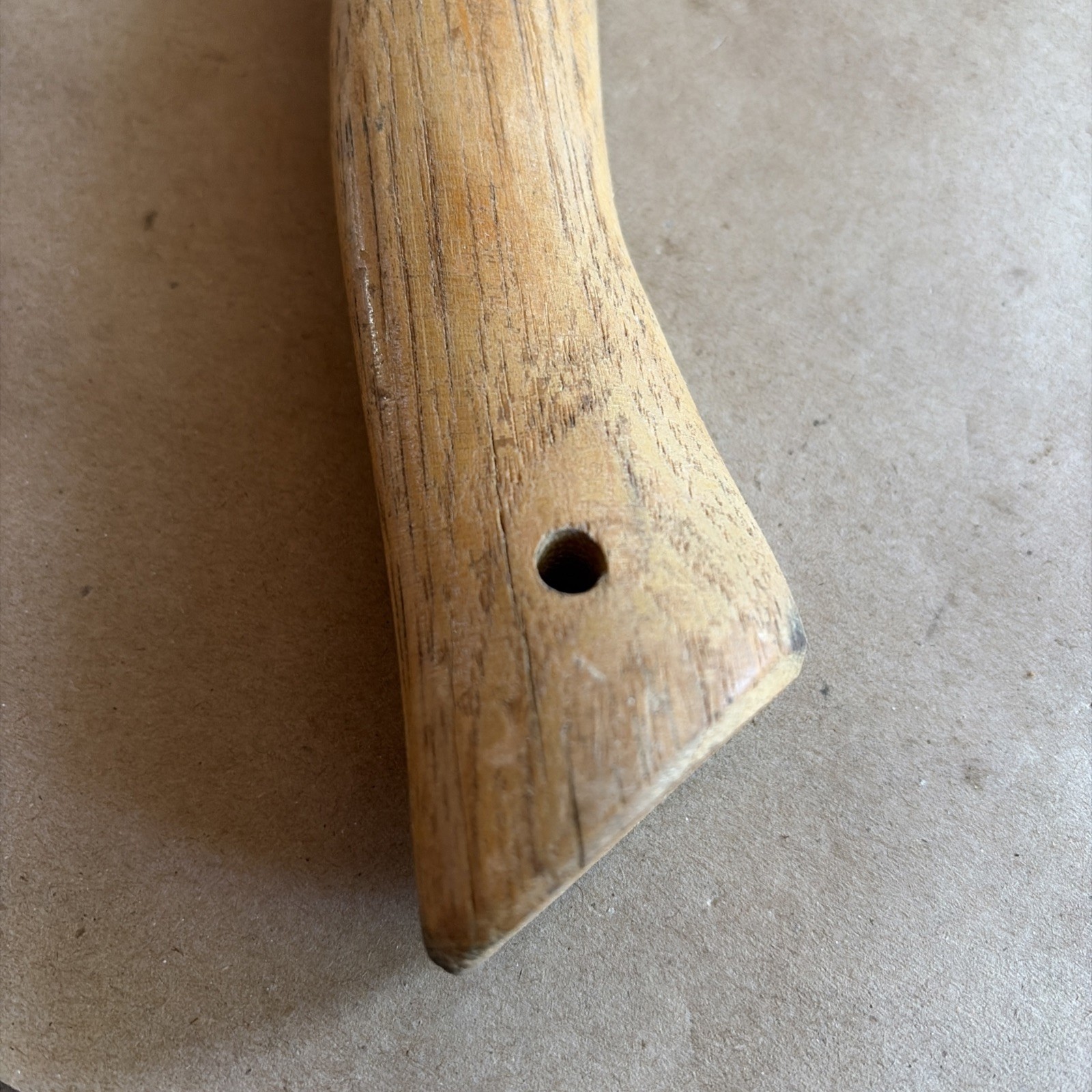 Vintage Ames Camp Sport Hatchet Axe 11-725 625 With Sheath – USA