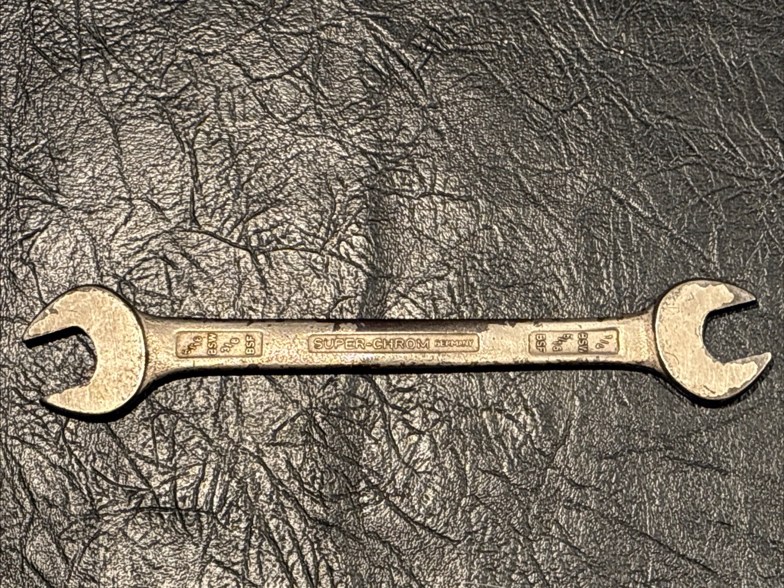 Matador 3/8 BS 5/16 W X 5/16 BS 1/4 W (1/2″ X 5/8″ AF) Open End Wrench No 100