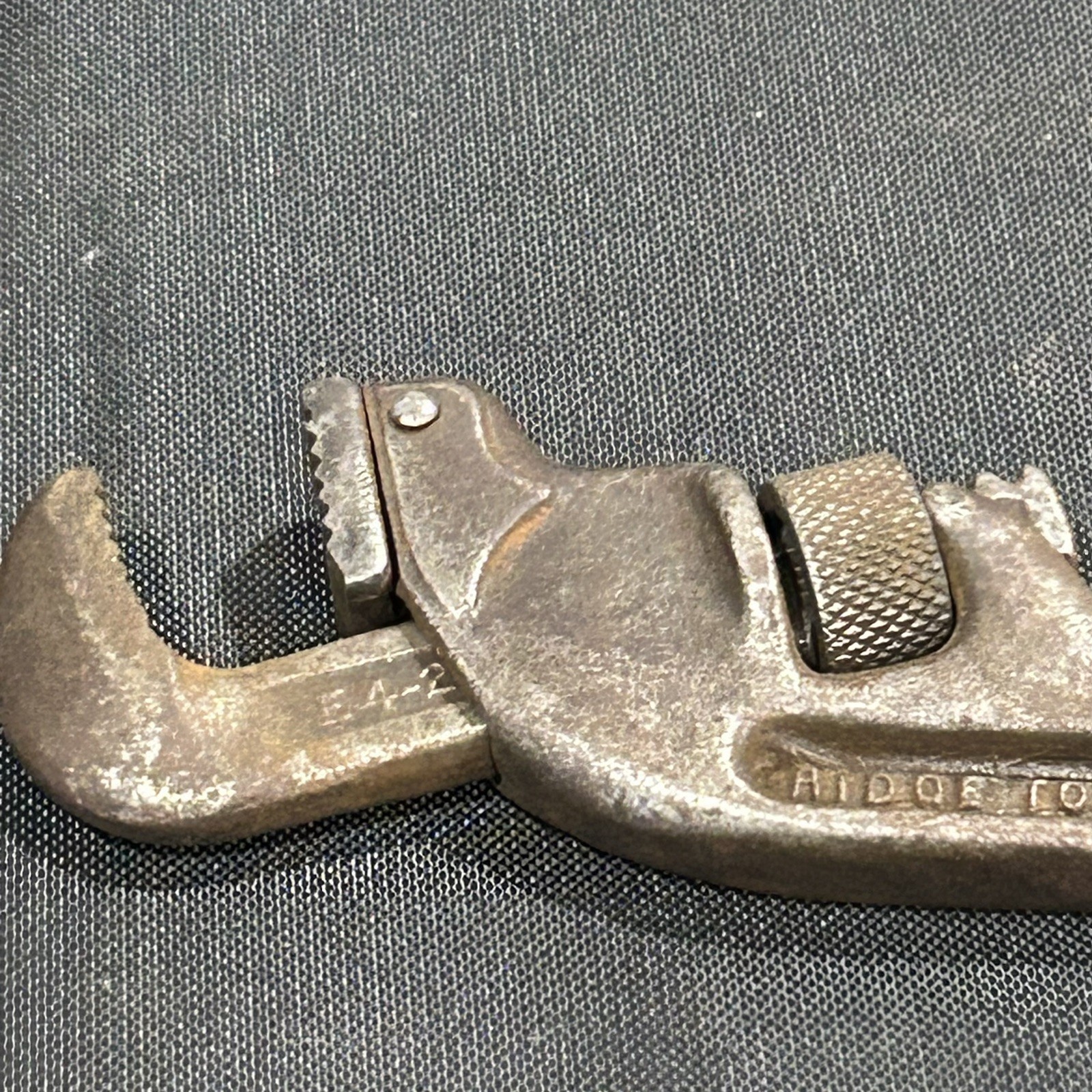 Vintage Rigid 5″ Offset Pipe Wrench by Ridge Tool CO Elyria Ohio E8