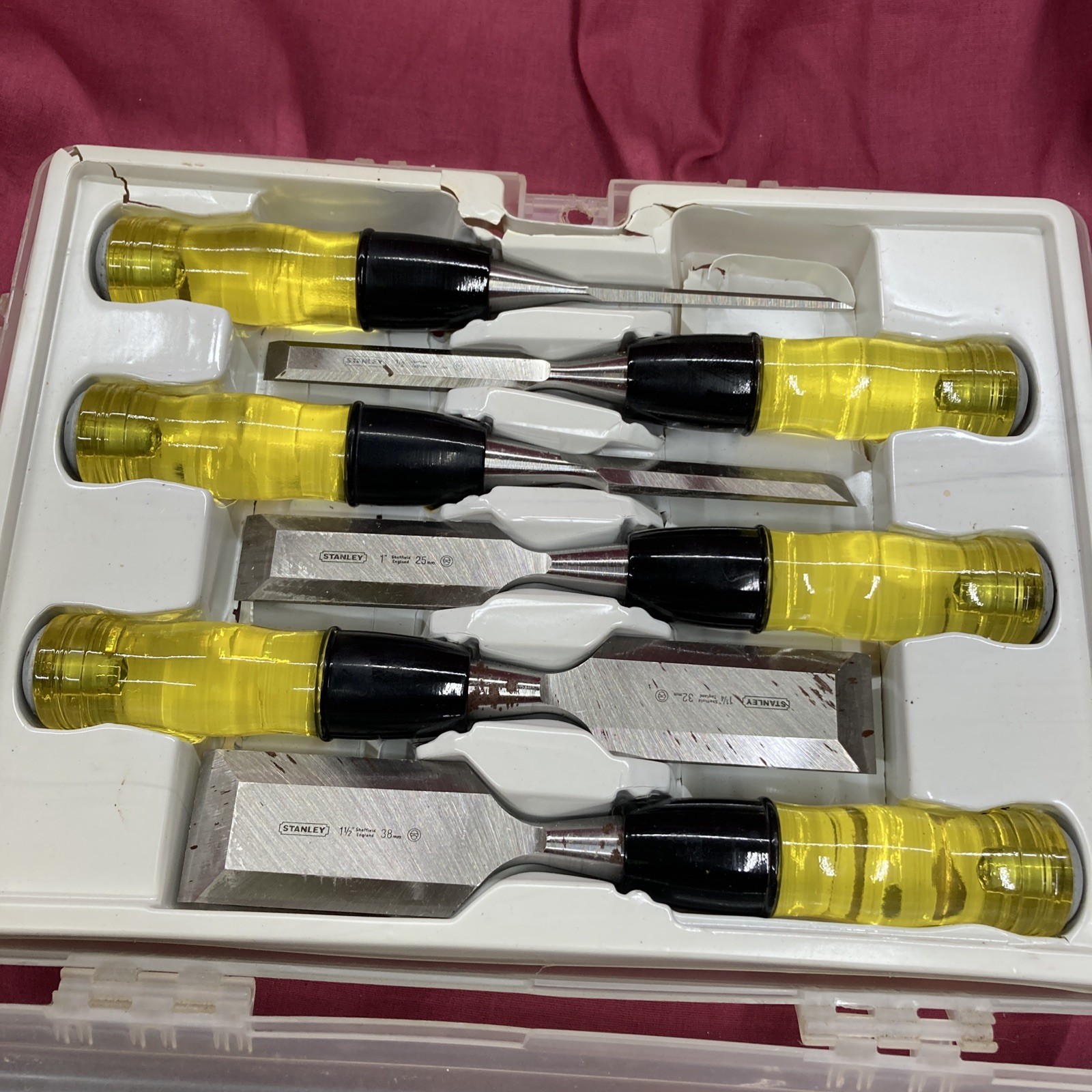 Stanley Tools 16-901 6 Pc Bevel Edge Wood Chisel Set, 1/4”- 1-1/2” England