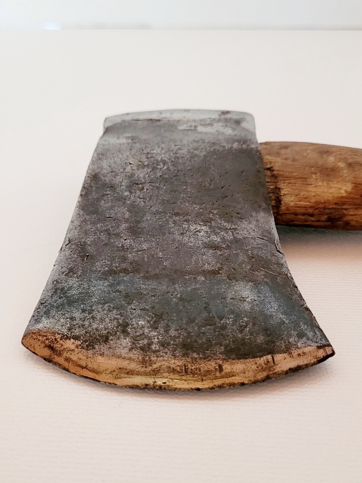VINTAGE GLOBEMASTER 1304 HATCHET-MADE IN ITALY-13 1/2″ LONG-HEAD IS 4 3/8″ LONG