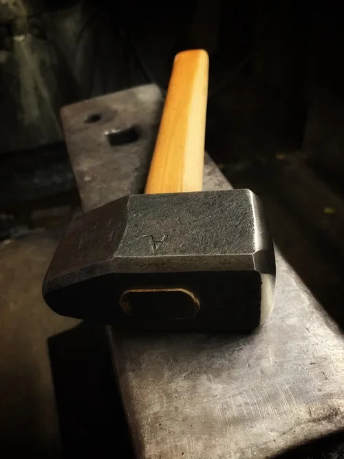 Straight Peen Hammer 3 lb iron hammer