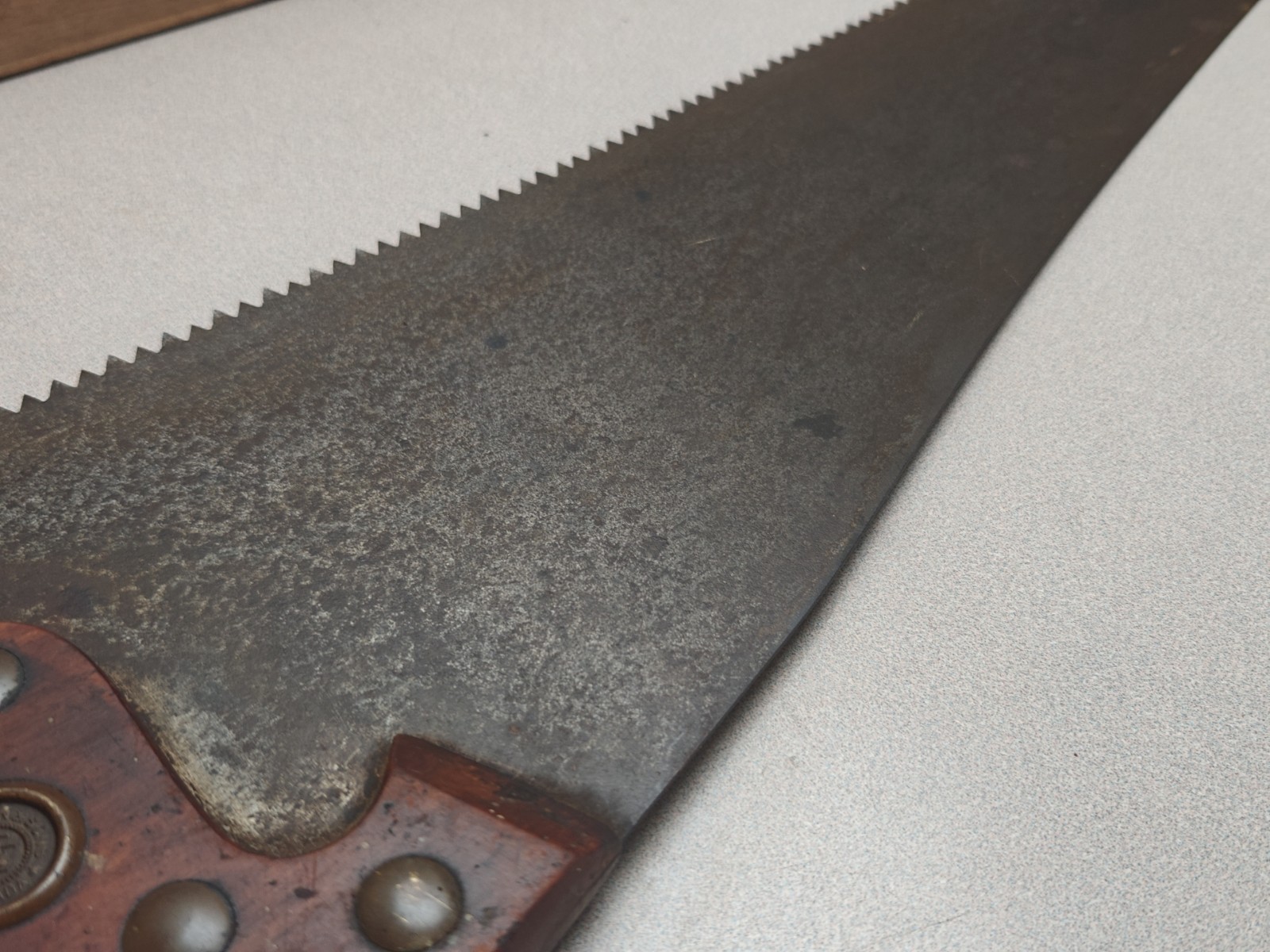 1896 1917 Vtg Disston USA D 8 Skewback 26” 5 1/2 point Handsaw Thumb Hole Nice