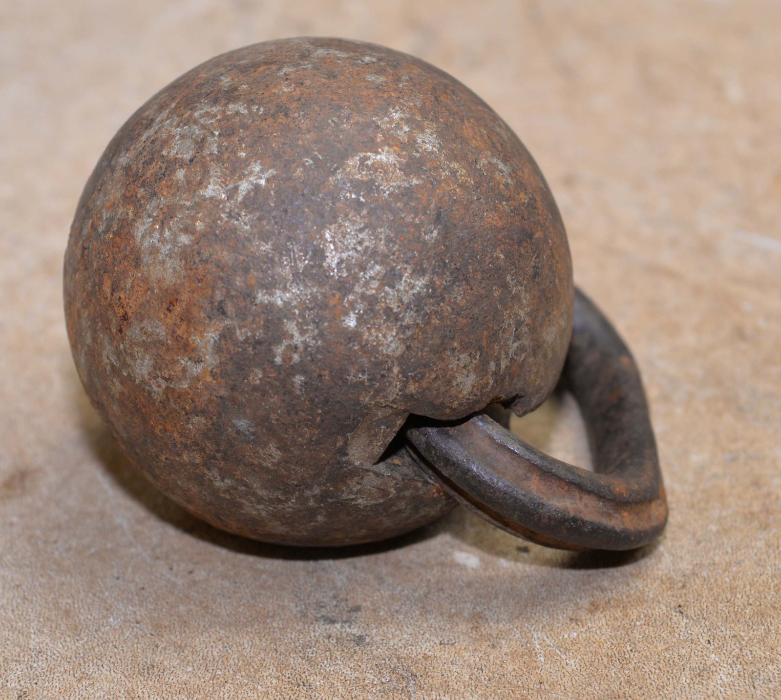 Rare antique 5 lb kettlebell sailsmans sample weight collectible early tool