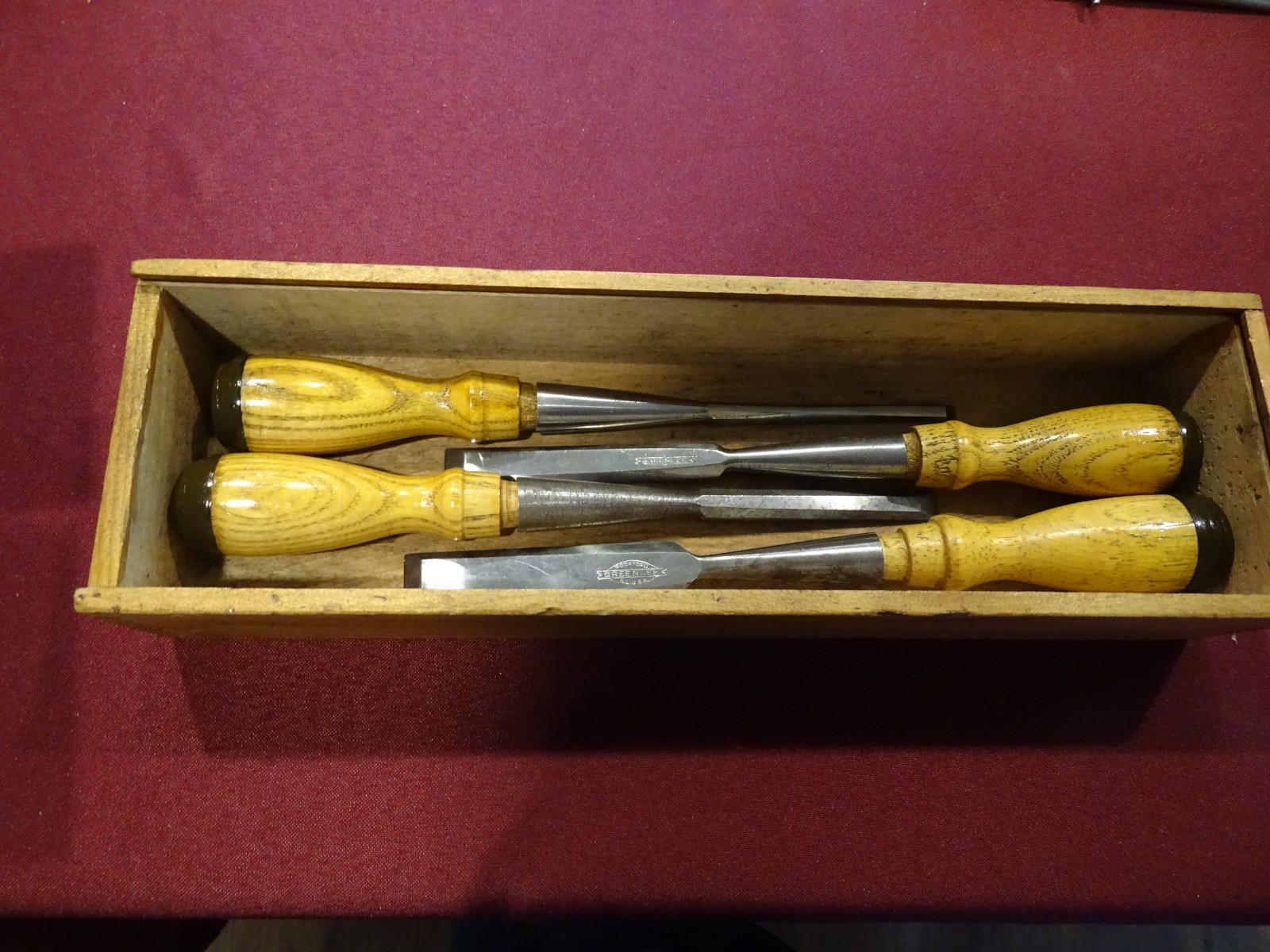 Greenlee, Rockford IL 4 Piece Short Socket Firmer Chisels in Finger Jointed Box