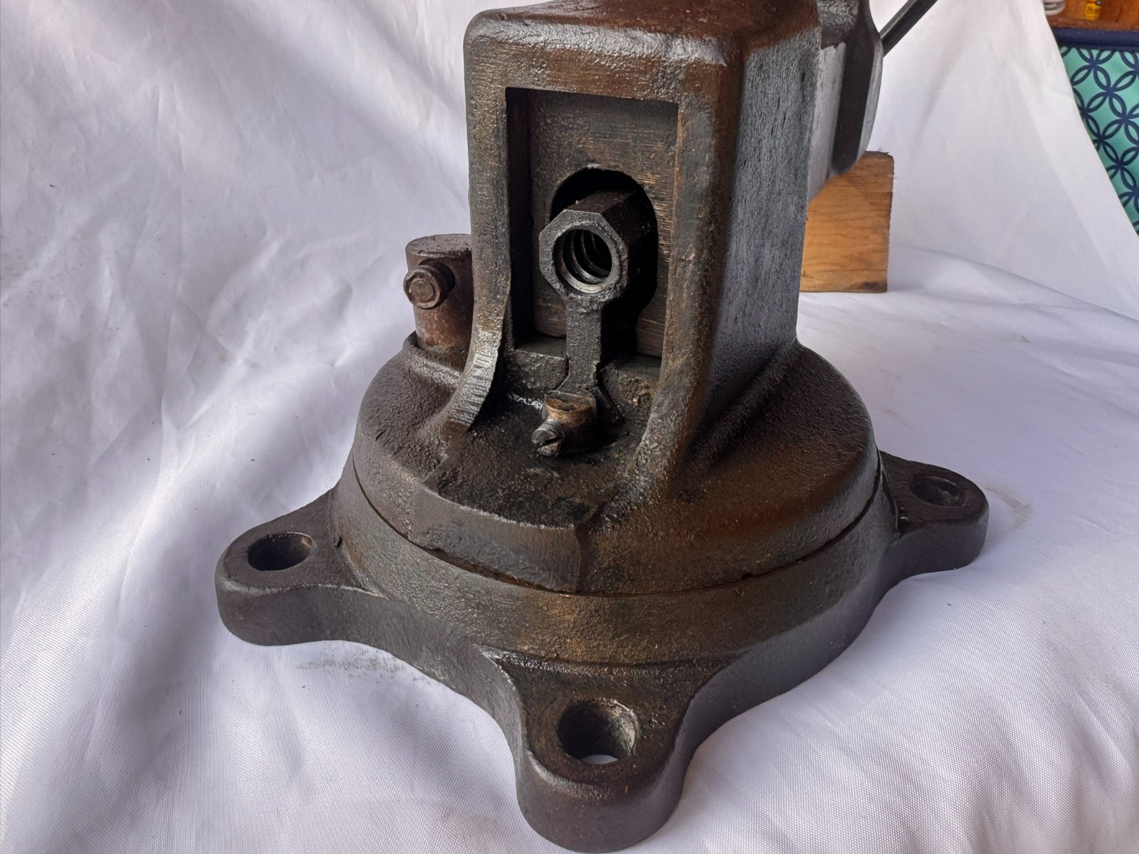 Vintage REED MFG CO 203 1/2 R BENCH VISE SWIVEL LOCK ERIE PA USA WORKS GREAT!!