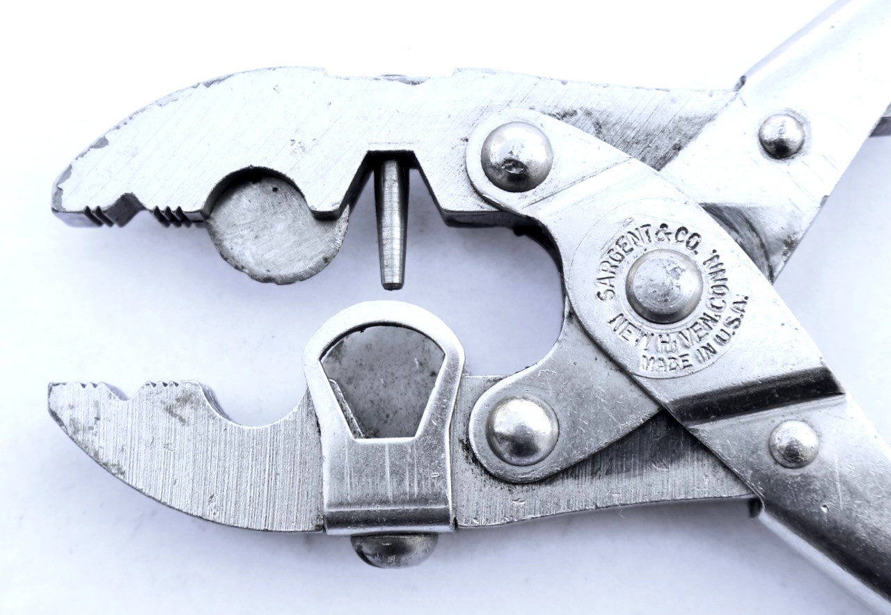 6.5” Sargent & Co. Leather Specialty Punch Pliers w Parallel Jaws / Mt Top Tools