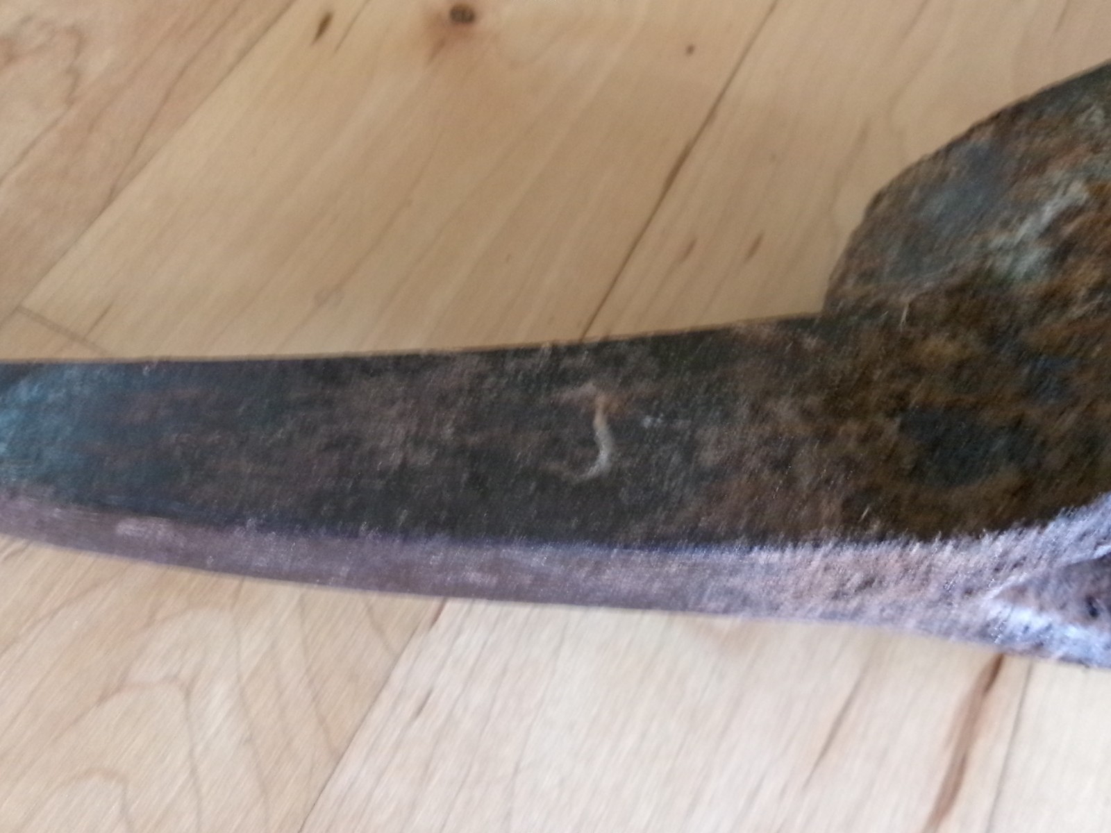 VINTAGE 17″ PICKAXE