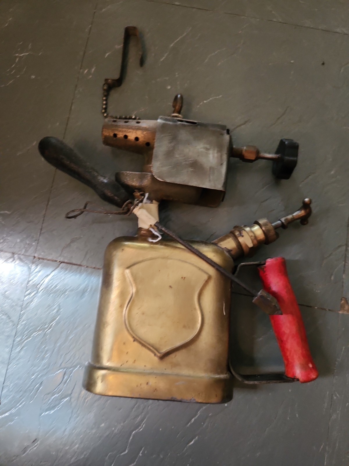 RARE 1920s CLAYTON & LAMBERT TL-130 FLAT TANK BRASS BLOW TORCH – BUILDS PRESSURE