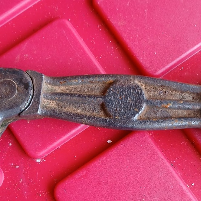 Bridgeport Hardware Mfg Co Sure Grip 56 Vintage Collectible Hand Tool antique