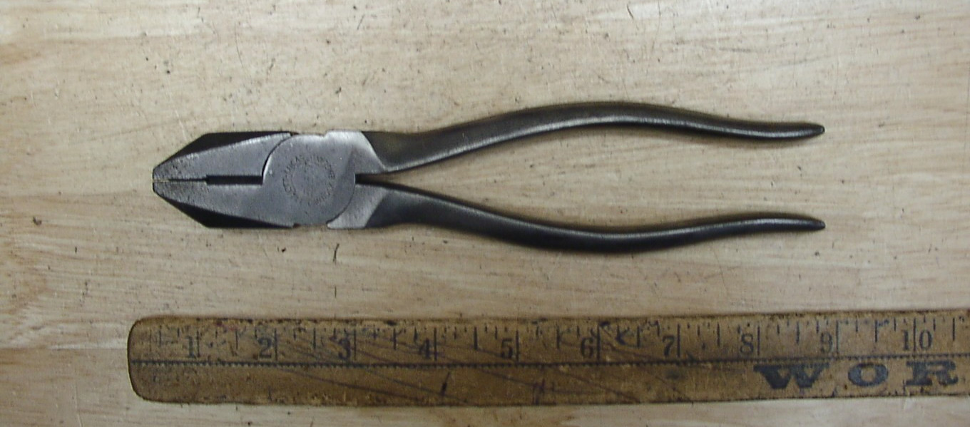 Vintage Elliot-Lucas PW544-8″ Side Cutting Linesman Pliers,5/8″ Jaws,England,VGC