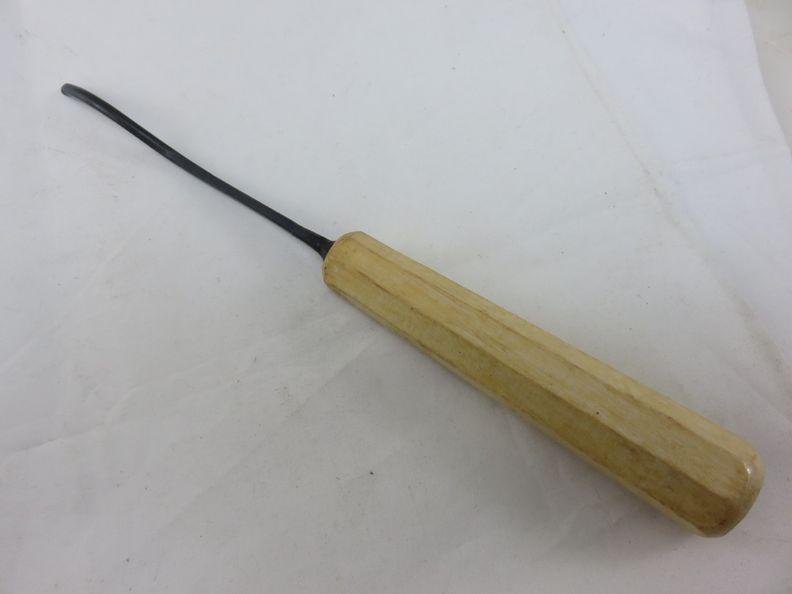 Stubai #32 Sweep 11 Spoon Gouge Chisel Wood Carving Tool 2mm Austria UNUSED