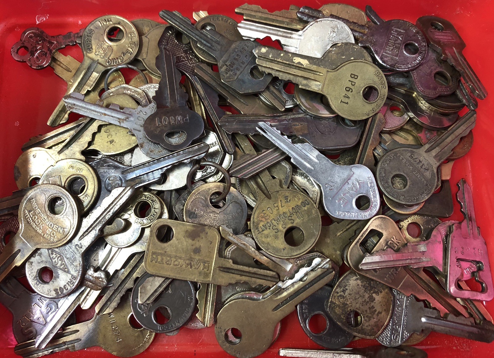 Cabinet, Chest, Padlock Keys Lot. Briggs & Stratton, Yale, Sargent, U.S. Lock,