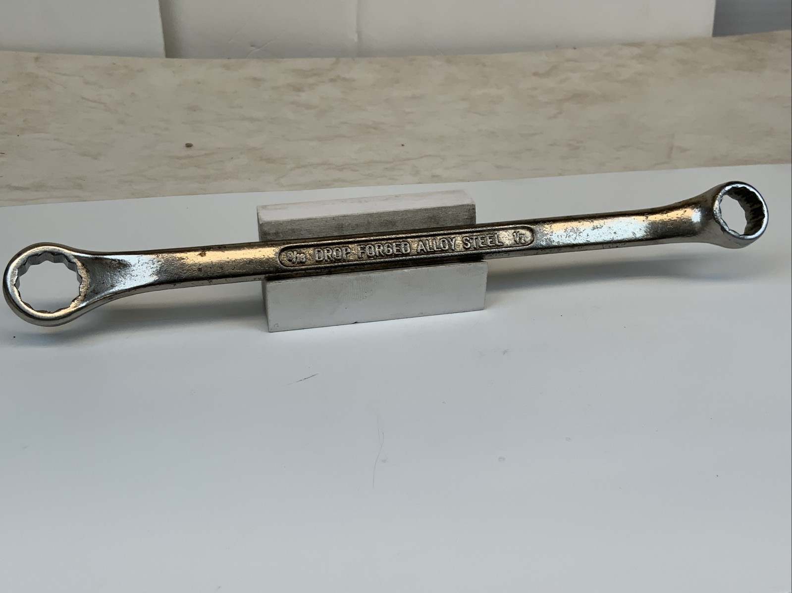 GLOBEMASTER 1/2in. X 9/16in. 12pt SAE Slight Offset Box End Wrench, W. Germany
