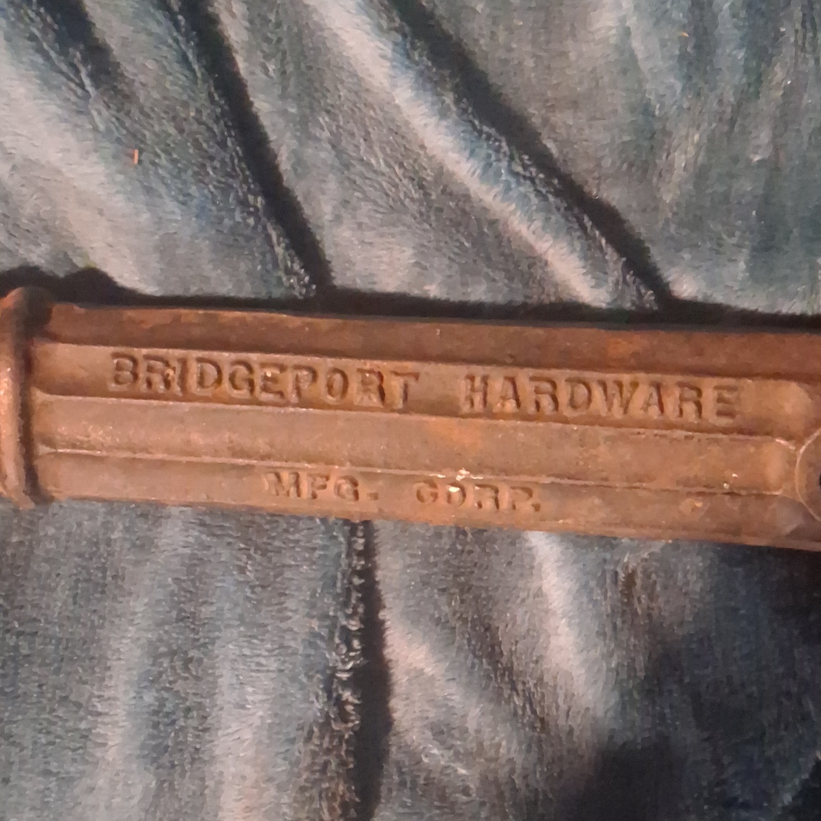 Vintage Crescent Bridgeport Nail Puller Sure Grip Slide Hammer No. 56