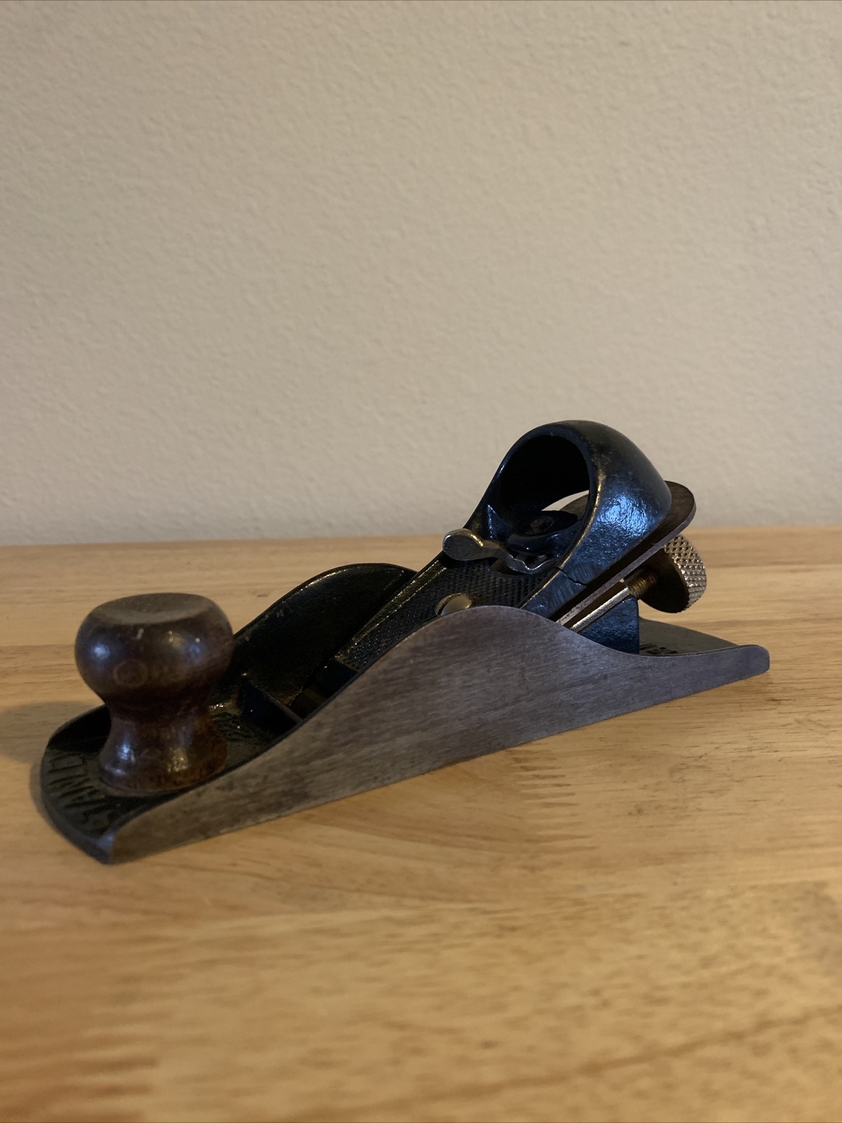 Vintage Stanley No. 220 C330X Wood Block Plane Blue finish Adjustable Blade