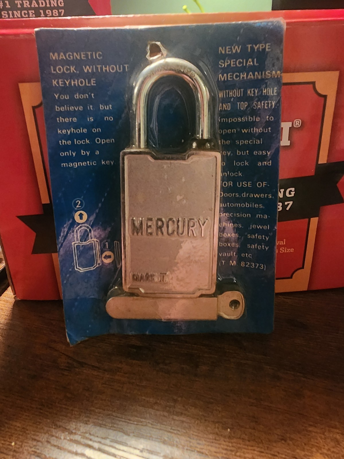 Vintage MERCURY MARK II Silver Magnetic Keys Lock Factory Sealed Very Rare