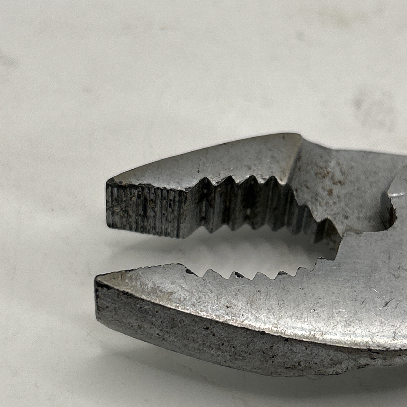 Vintage Penens Corp 3148 8″ Pliers Chicago USA