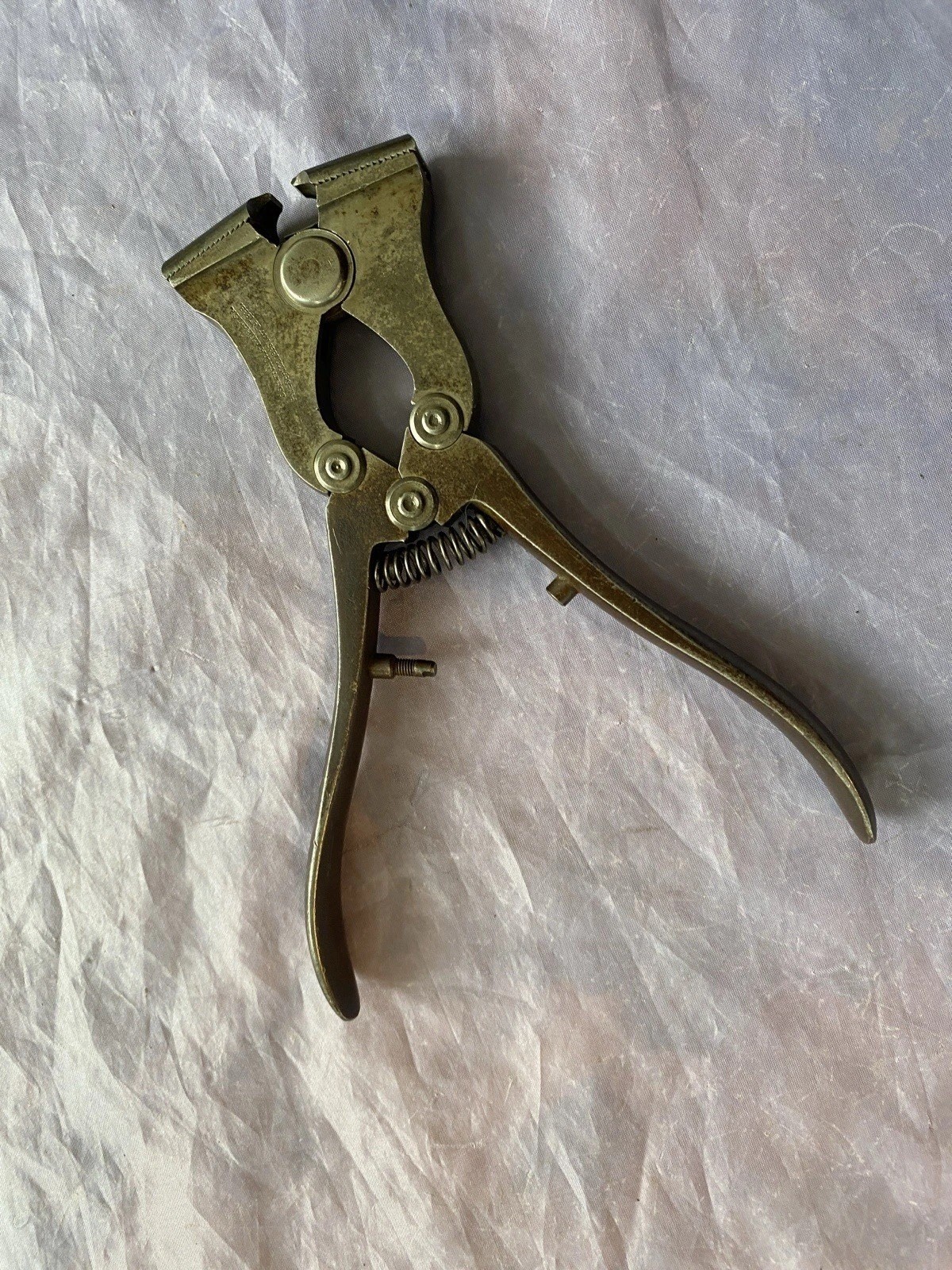 VINTAGE EARIY L S STARRETT MUSIC WIRE CUTTER – VERY GOOD COND NICE PATINA