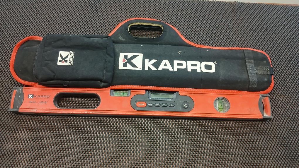 Kapro 24″ Digiman Magnetic Digital Level with Case (TDY027528)