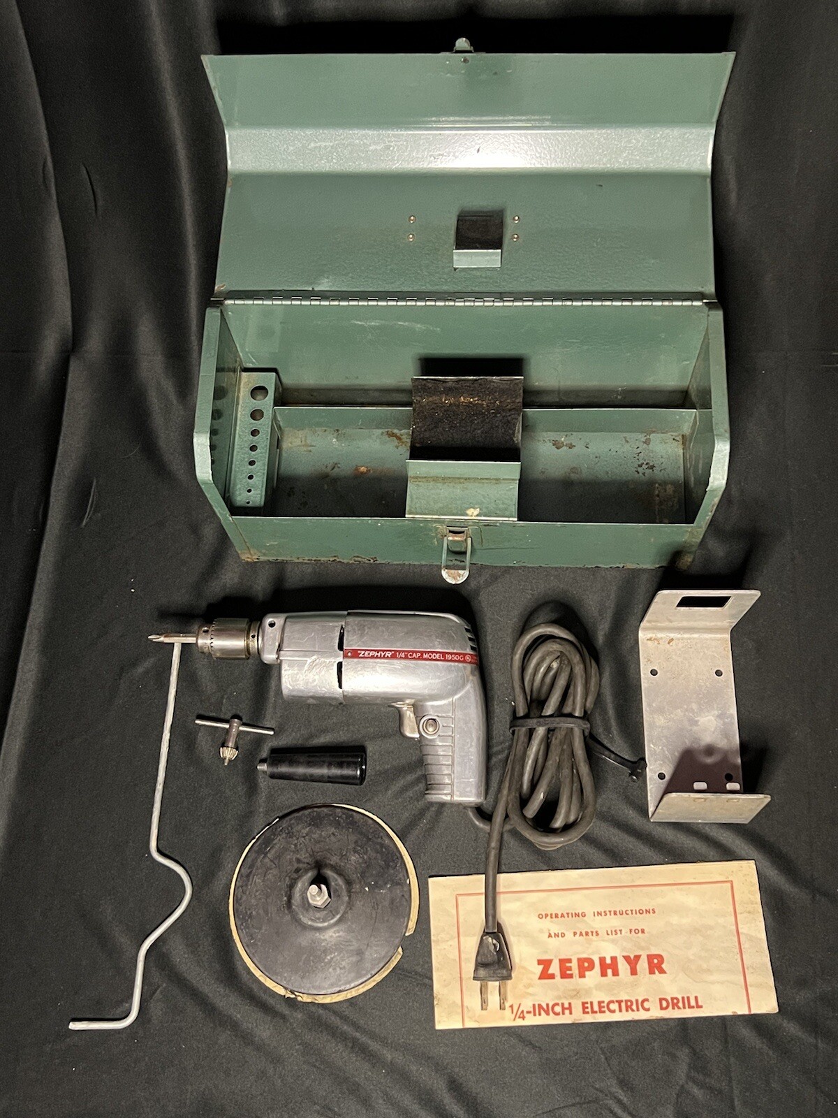 Vintage “ZEPHYR” Model-1950G 1/4″ Electric Drill, PET POWER TOOLS, circa 1952-57