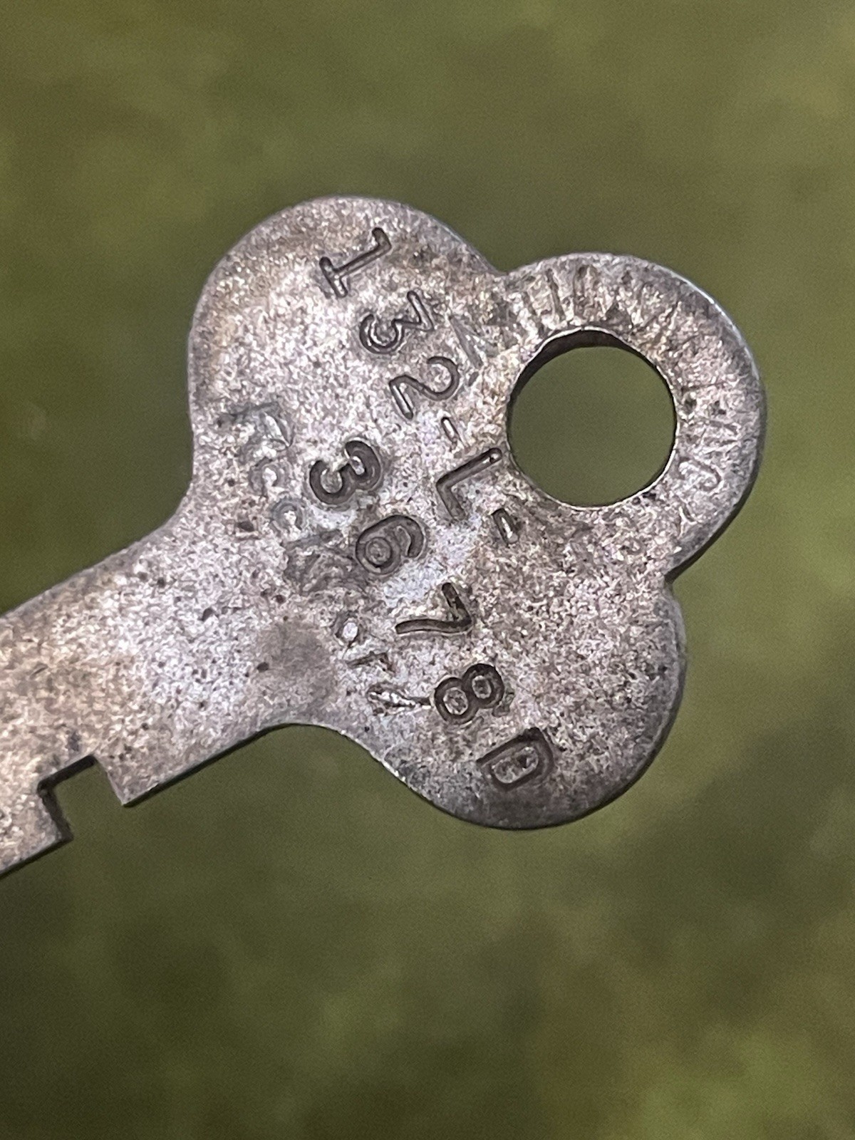 Vintage National Lock Co Flat Vending Key No. 132-L-3678D ROCKFORD USA