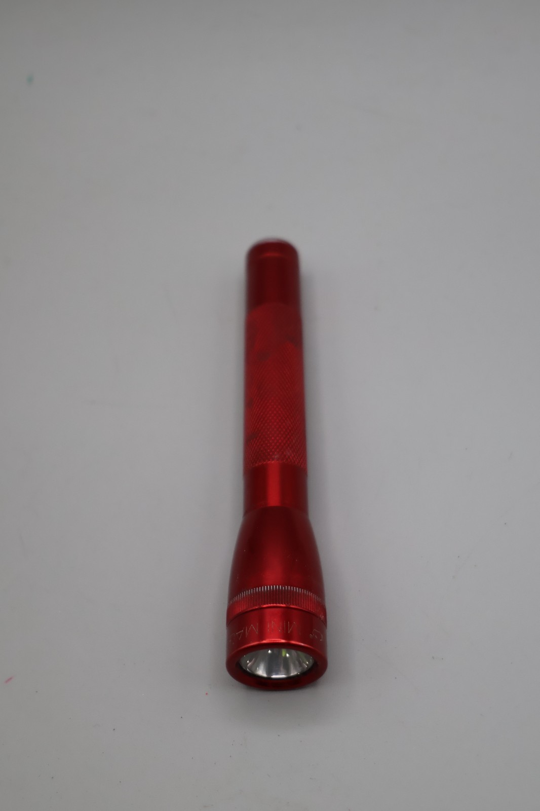 Mini Maglite Flashlight AA Red 6″ Mag Instruments California Vintage- Dut’s Deal