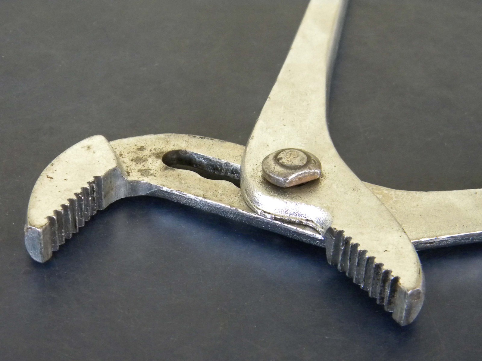 Vintage Kraeuter 10″ Channel Lock Style Pliers USA-Nice!
