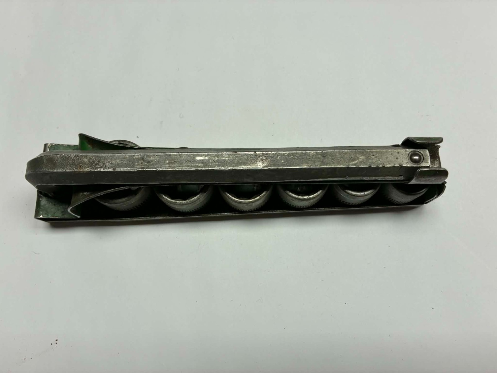 Vintage Indestro Mfg Corp Pocket Socket Set