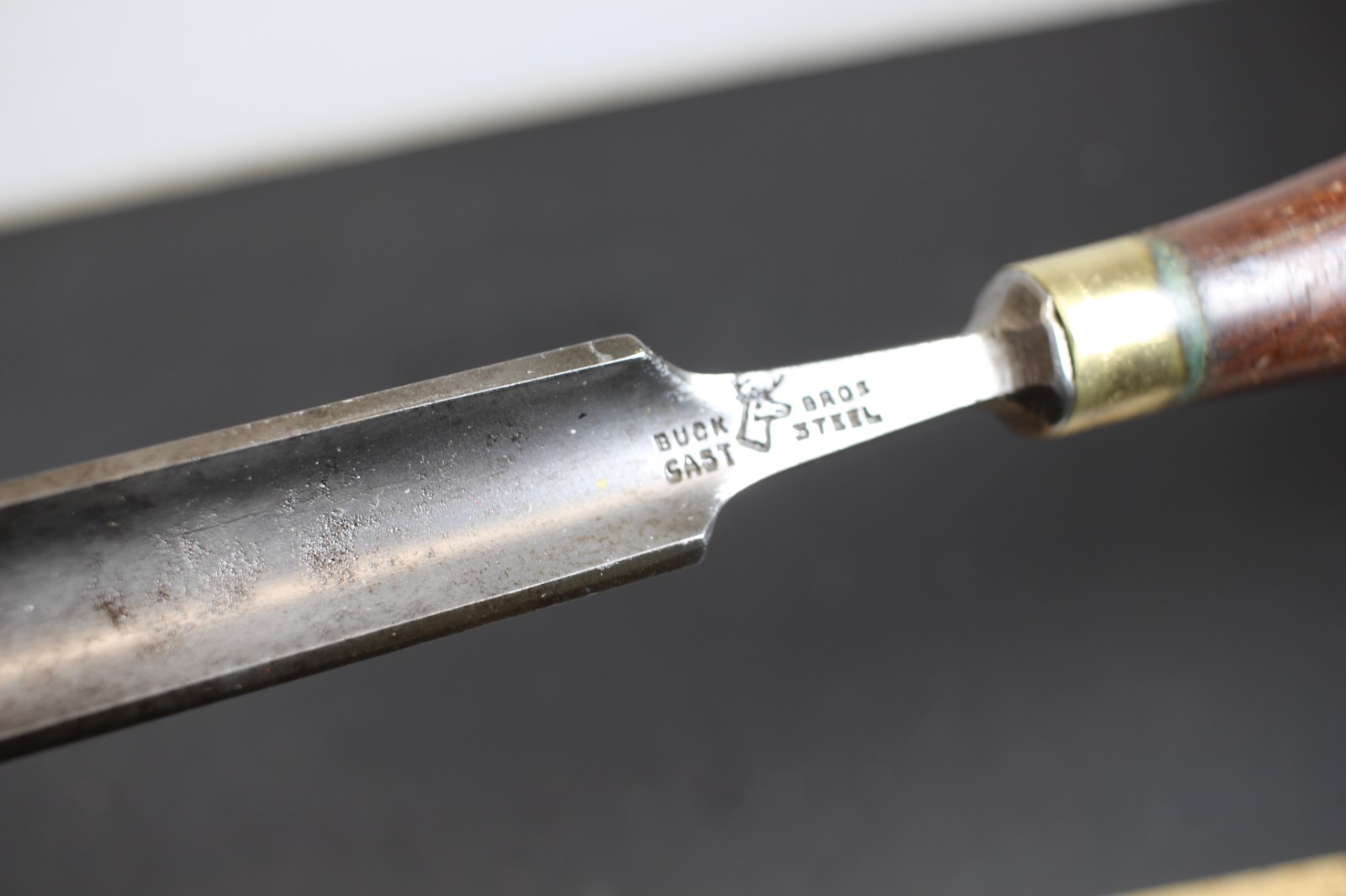Vintage Buck Bros. 7/8″ Wood Gouge