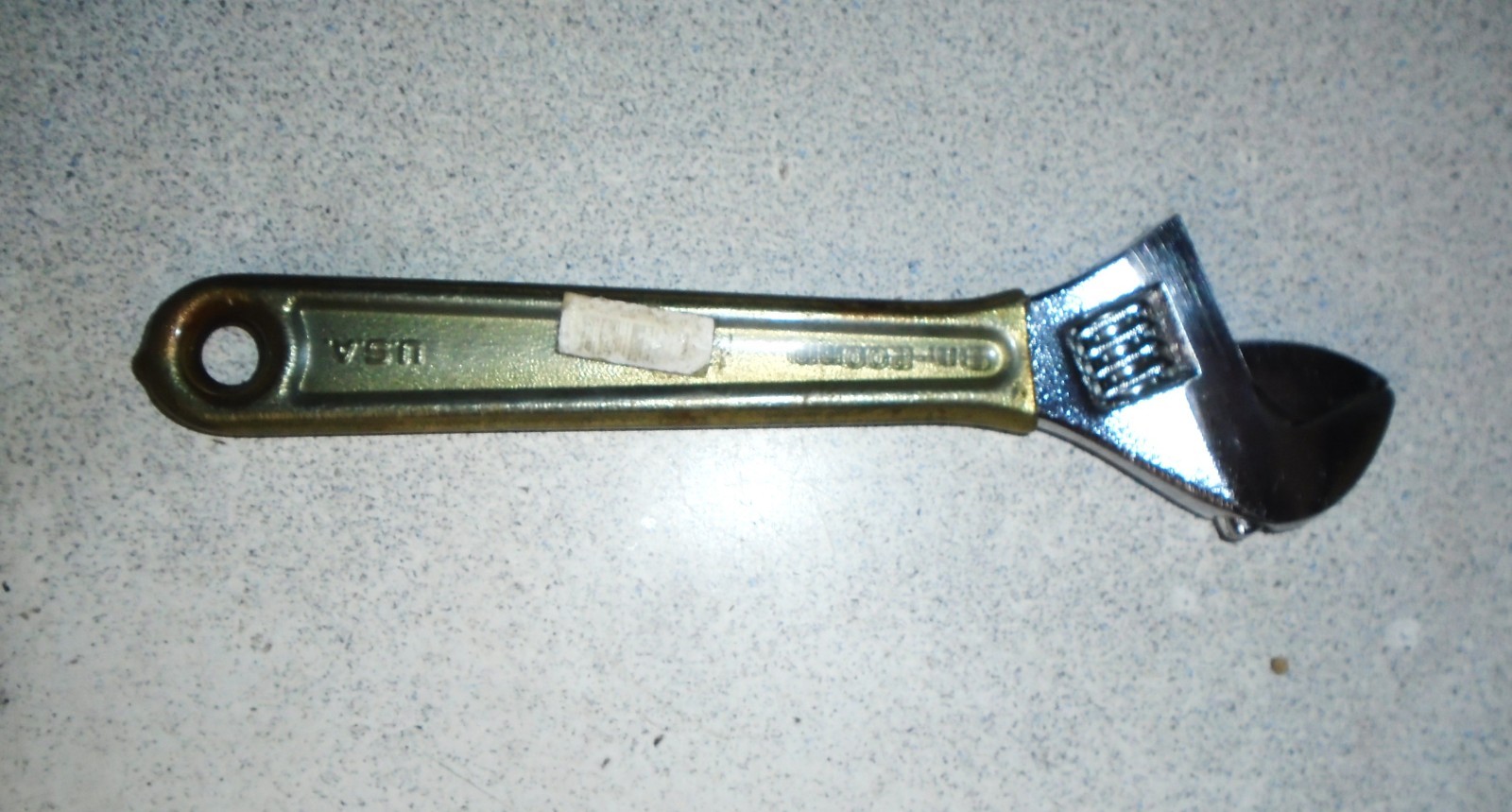 Vintage Klein Tools Inc. 506-8″ Adjustable Wrench Opens 0-1 1/16″ Clear Grip USA