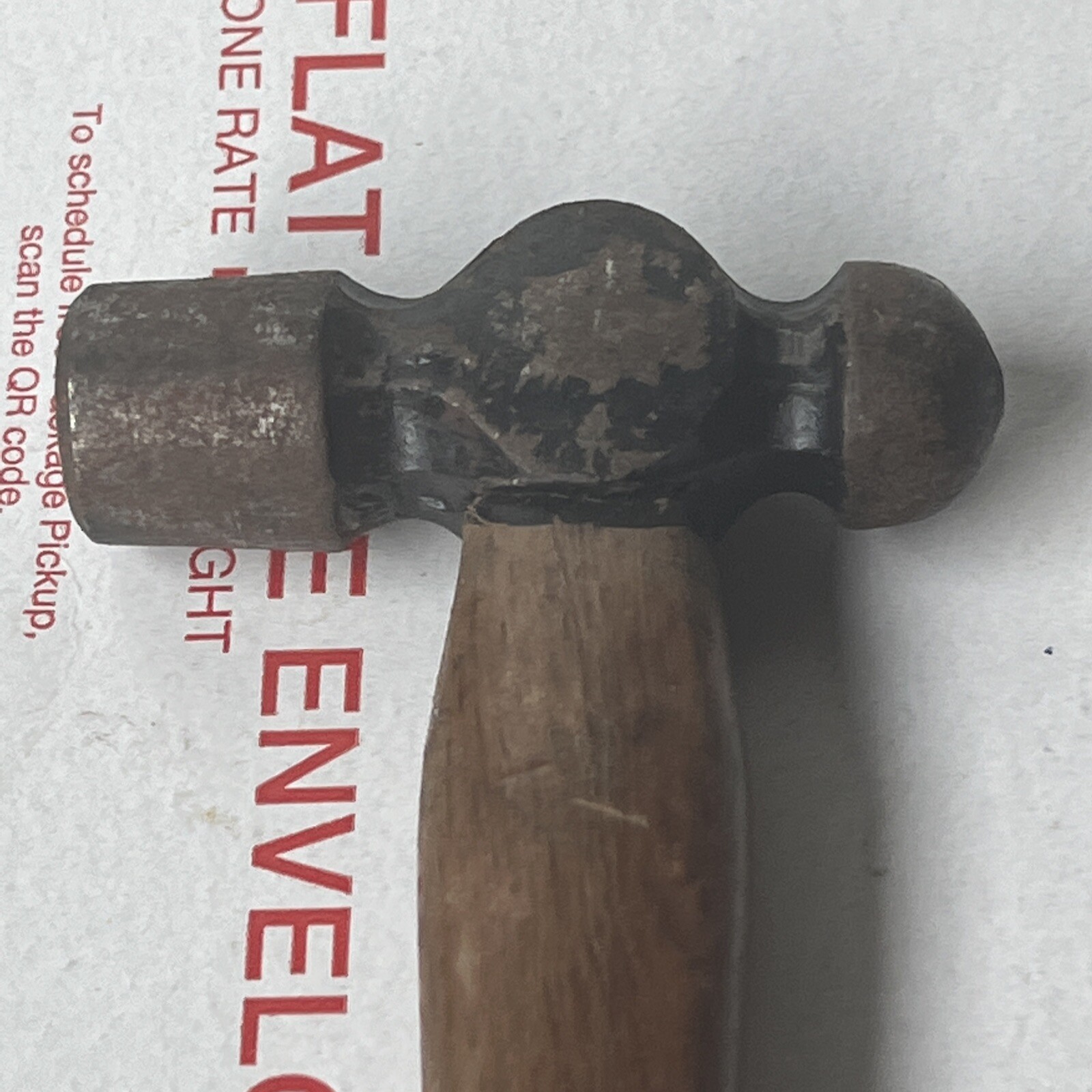 VINTAGE (UNBRANDED) ball peen hammer with wooden handle LENGTH 10″ (t33)