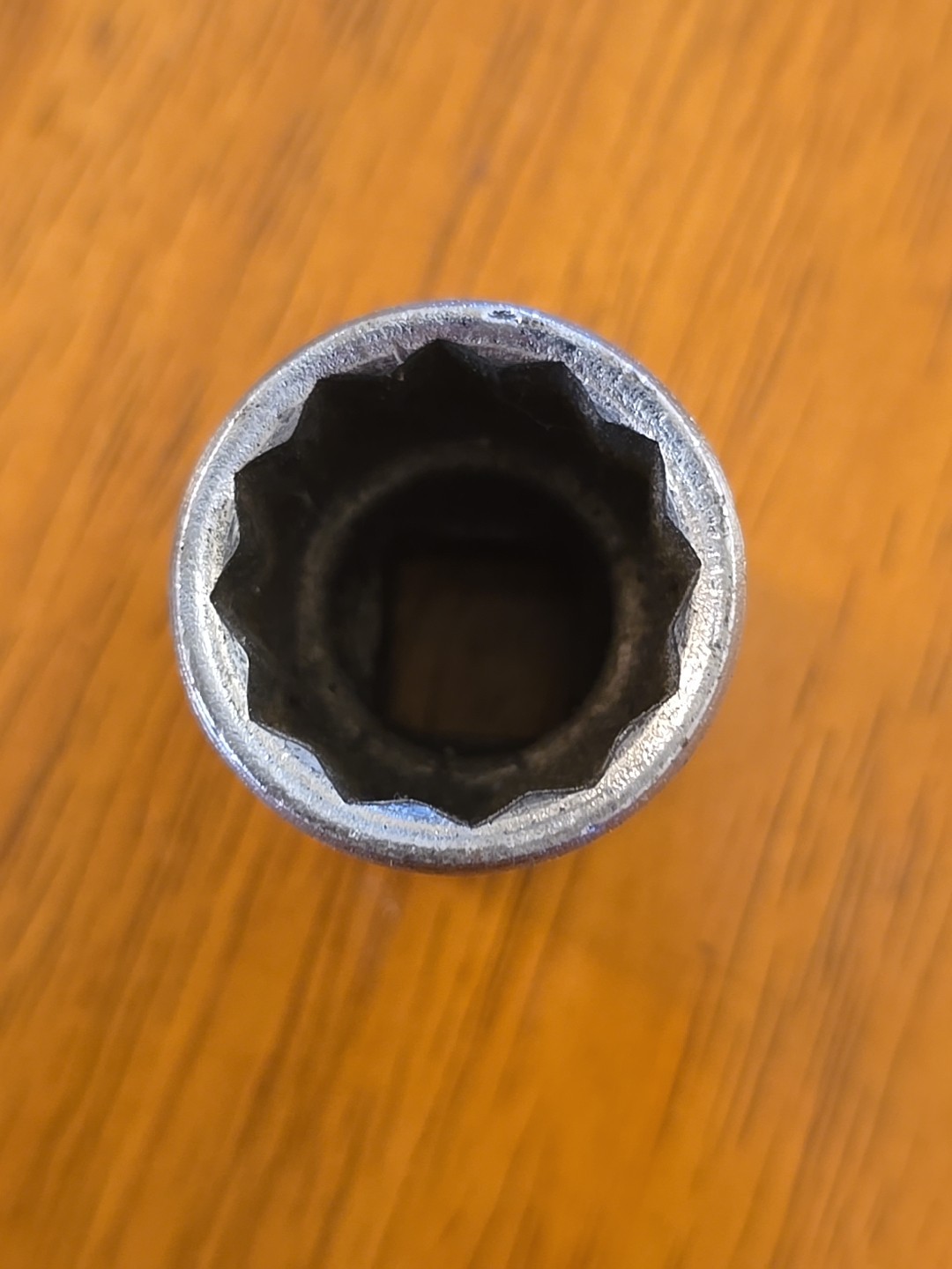 Tru-Test SAE Socket 7/8″. 12 point, 1/2″ drive. T1628. Made in USA. R49
