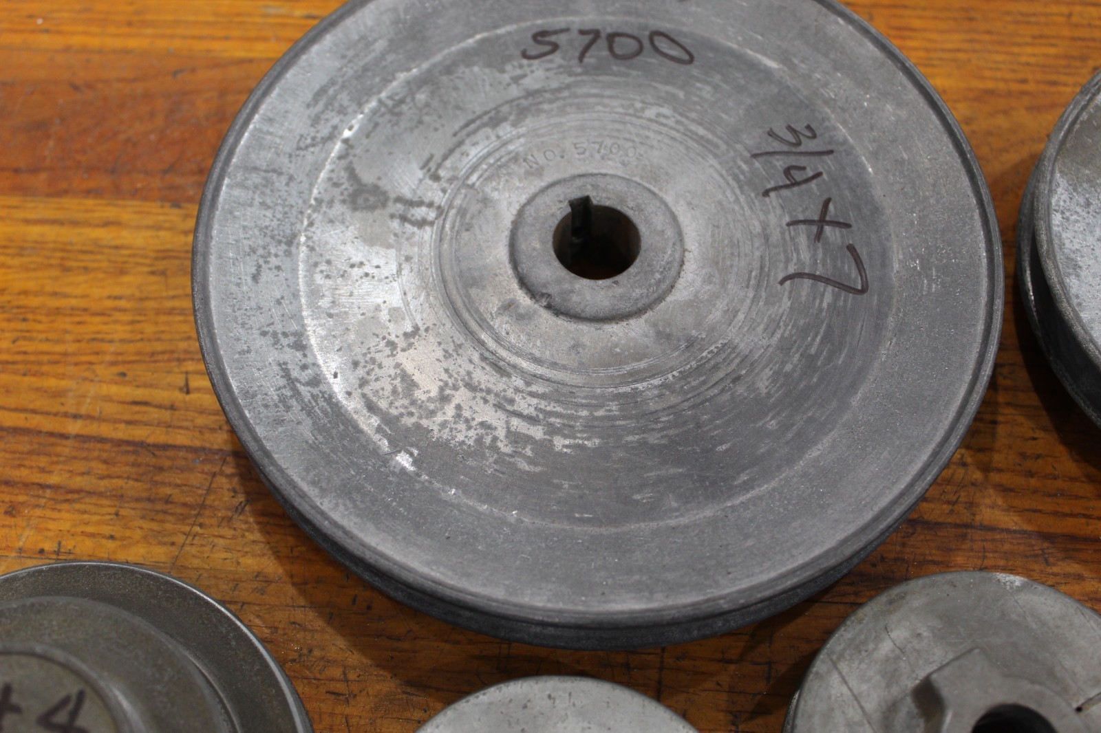 DELTA MILWAUKEE ROCKWELL ASSORTED CAST ALUMINUM PULLEYS – ALL ONE PRICE