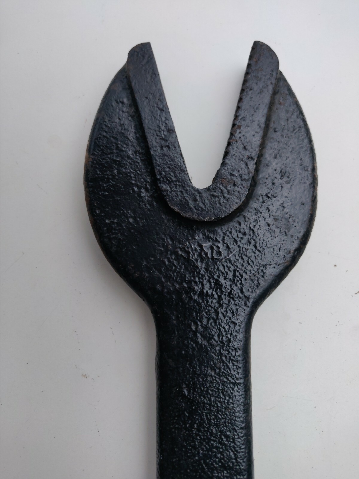 Vintage Bulldog Alligator Wrench No.3 (CosTool309)