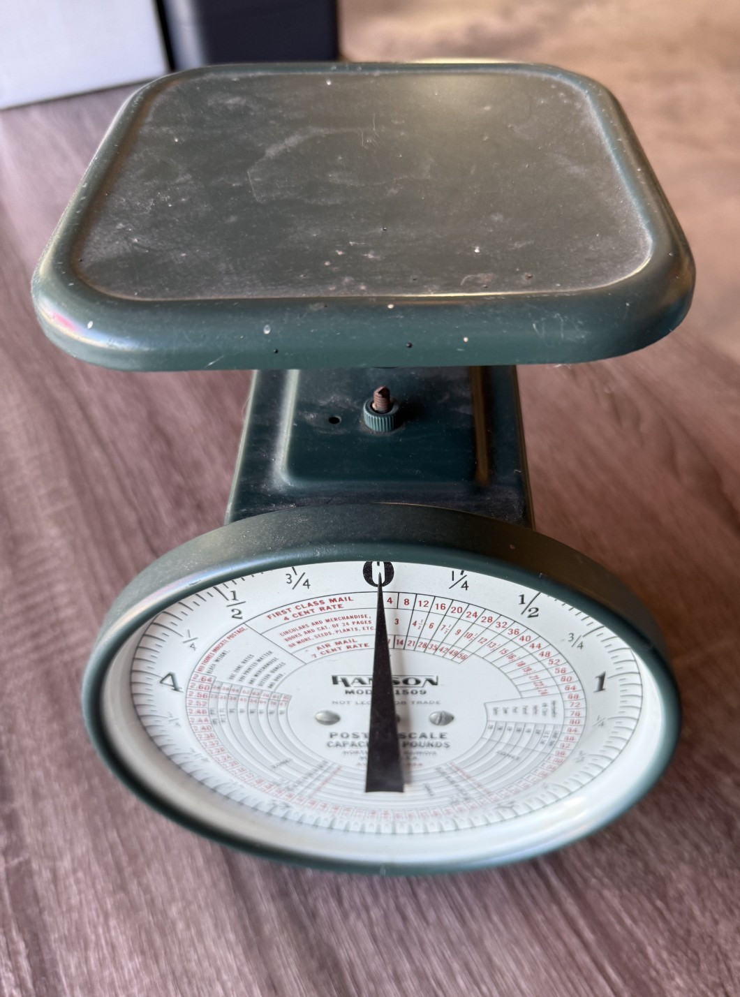 Vintage Hanson Postal Scale Model 1509 Green