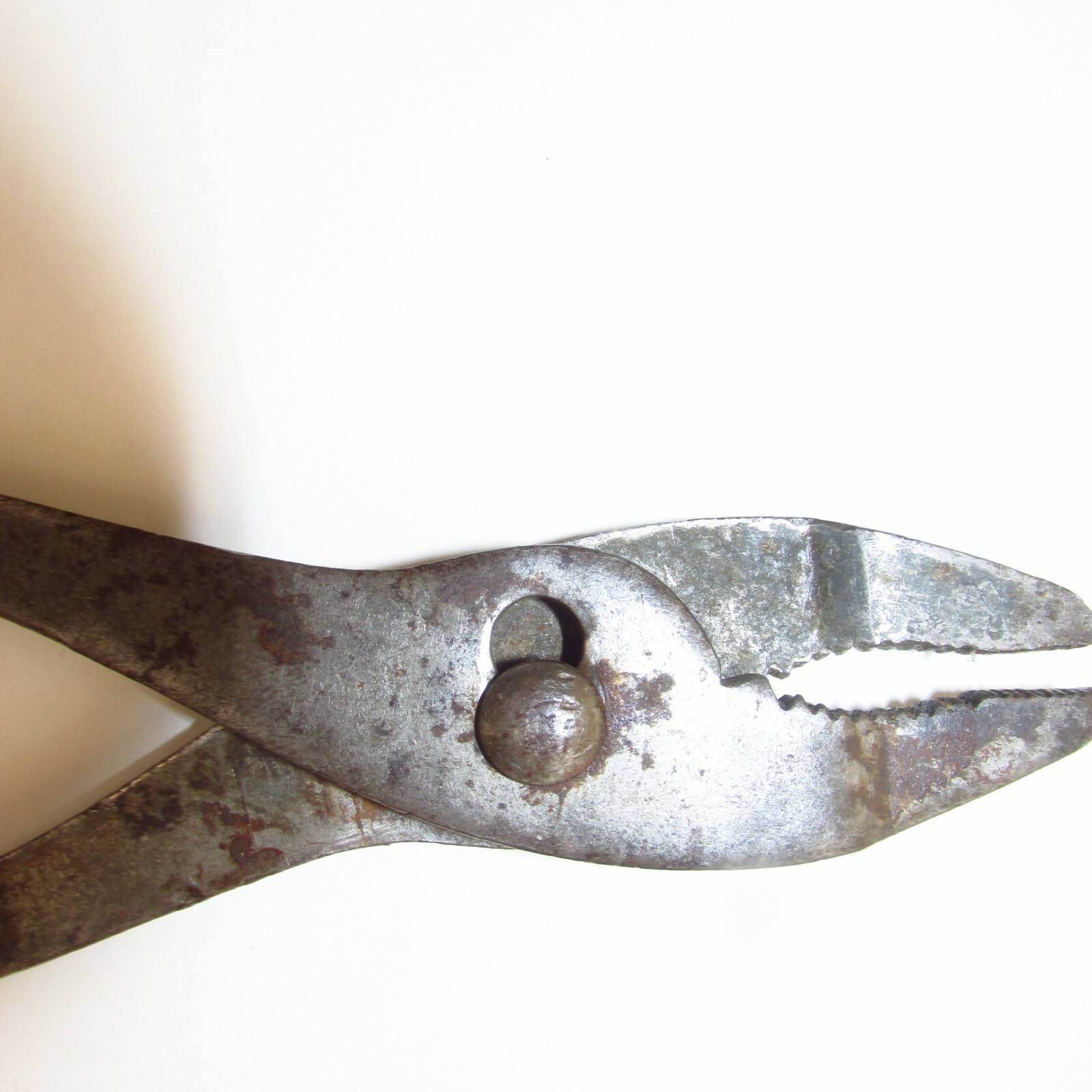 Vintage Tool Mid-20th Century Slim Offest Slip Joint Pliers 1950s or 1960s 6 in.