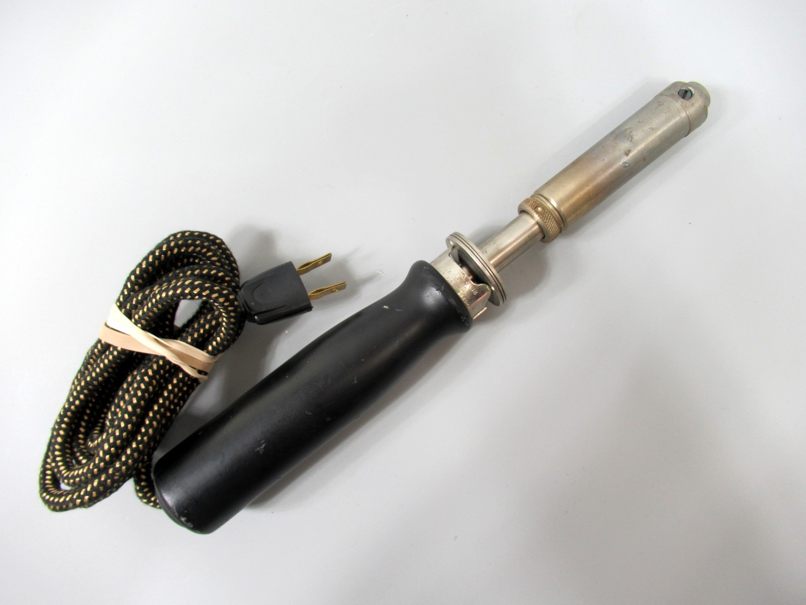 American Beauty No. 3138 Soldering Iron 120 Volts 110 Watts – No Tip