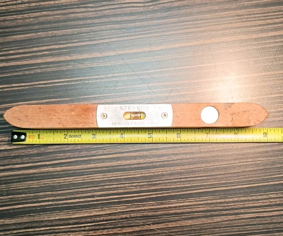 Vntg Stevens No. 400 Wood Body Torpedo Level,8-3/4″,2 Intact Vials & Bubbles,EXC