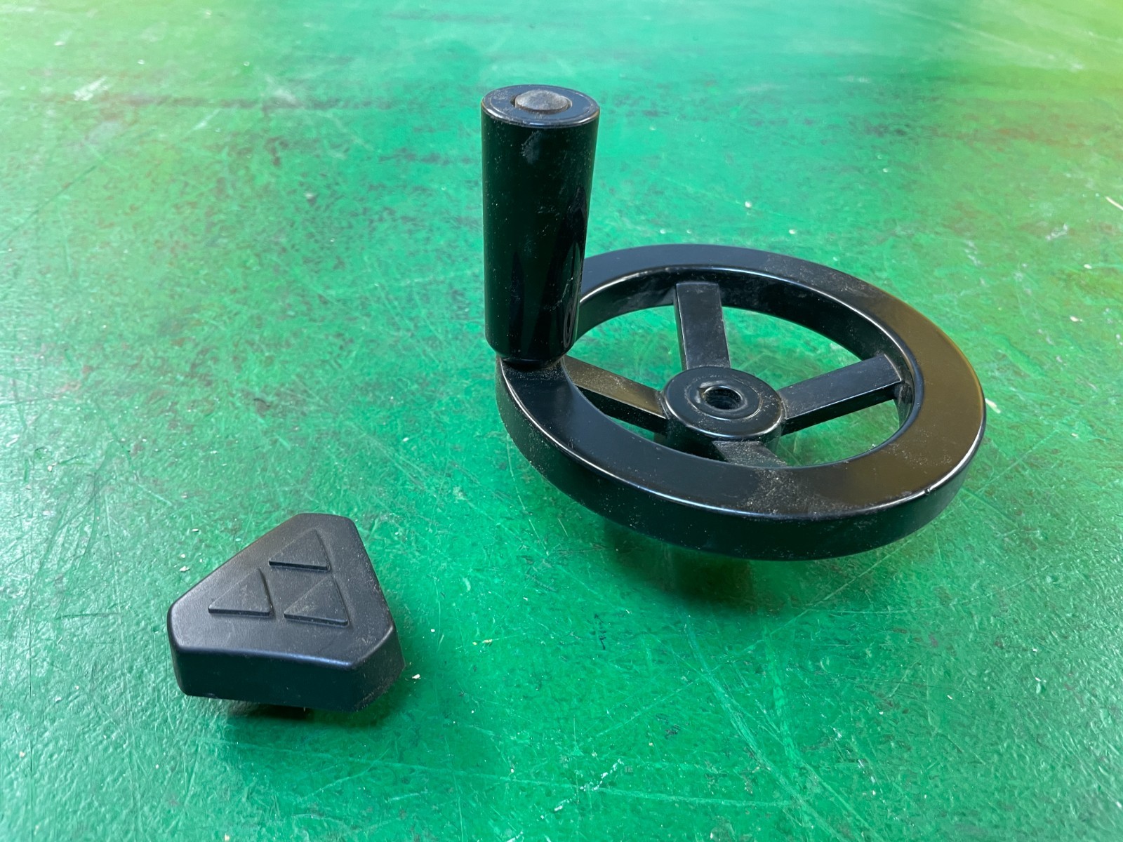 ONE(1) Delta Table Saw 34-670 36-679 36-979 Metal Crank Wheel Handle Handwheel