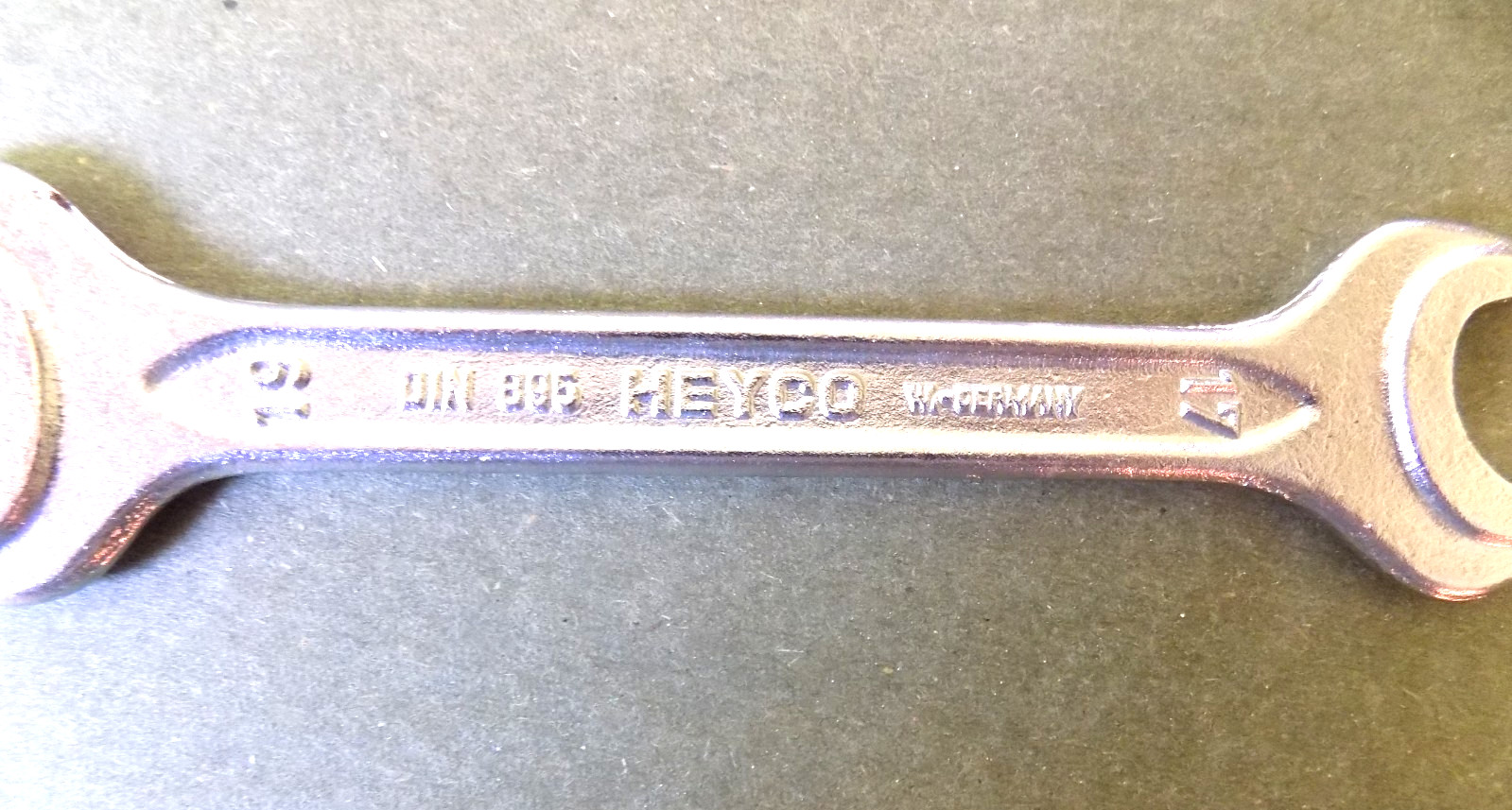 1 Mercedes-Benz Double Open End Wrench 19mm & 17mm Din 895 Heyco h 280 SL 280