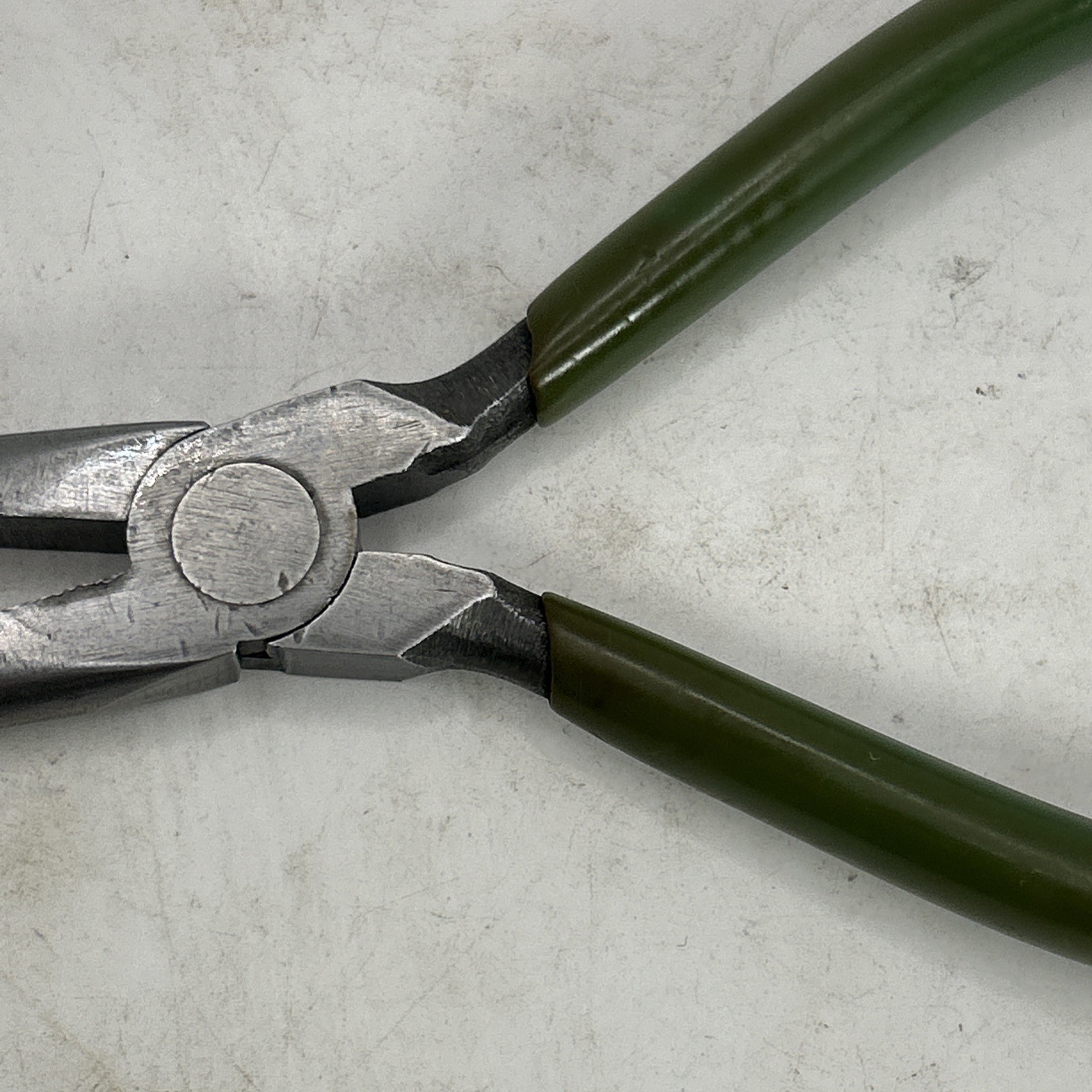 Vintage KRAEUTER 1671-6 Smooth Jaw Needle Nose Pliers